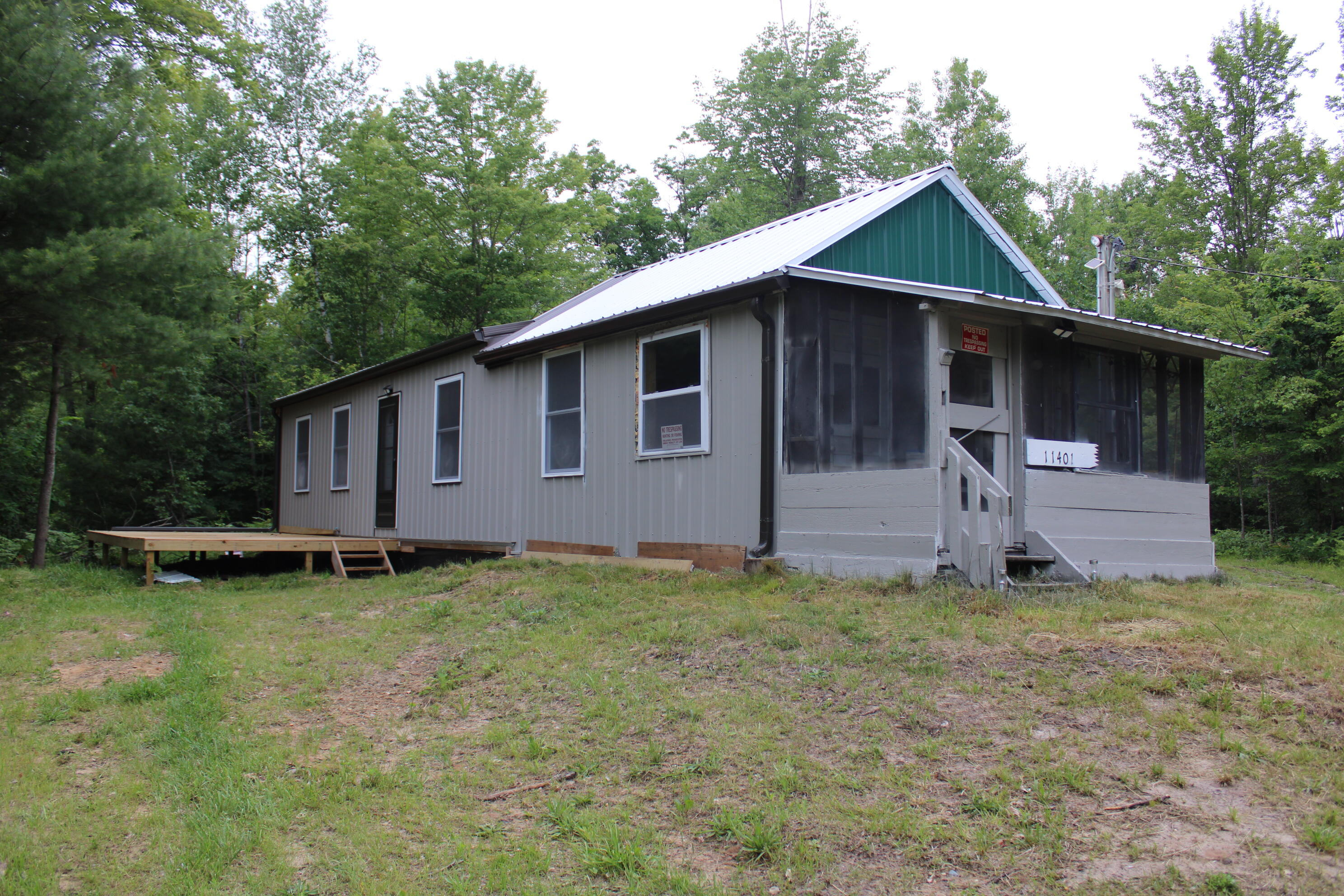 11401 Little George Lake Road Property Photo 4