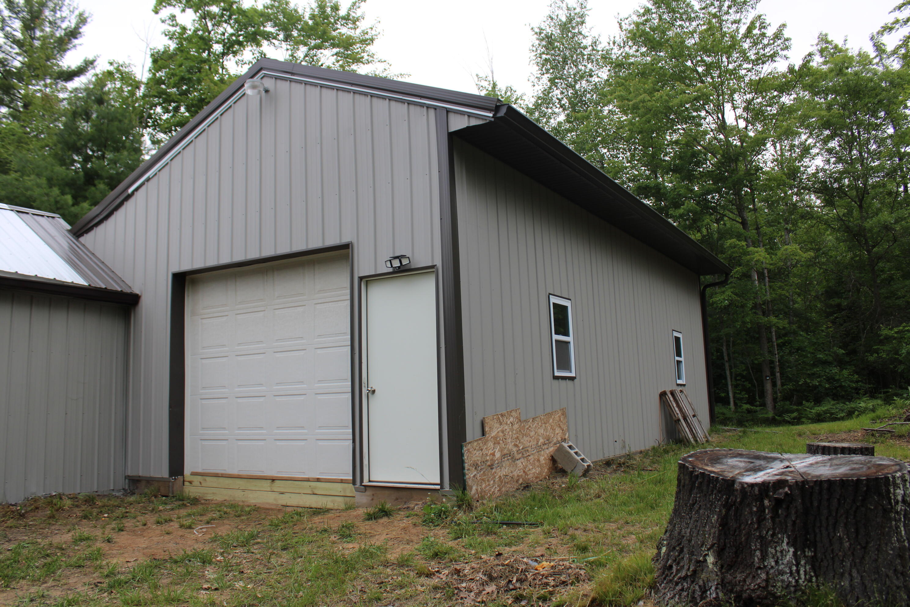 11401 Little George Lake Road Property Photo 8