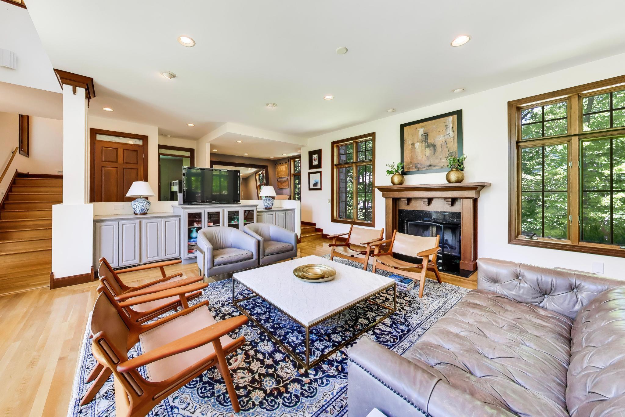 2287 Autumn Ridge Property Photo 9