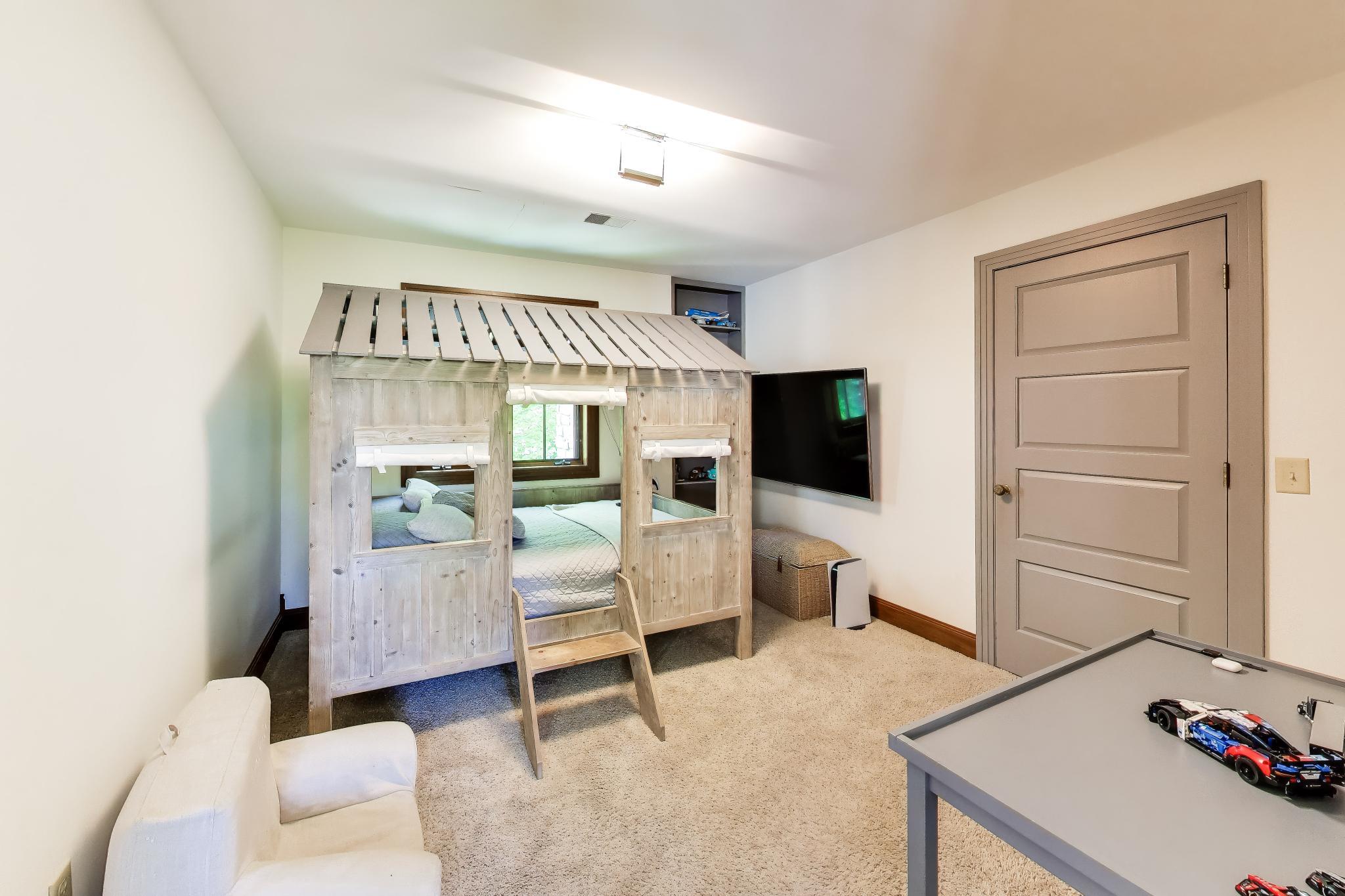 2287 Autumn Ridge Property Photo 39