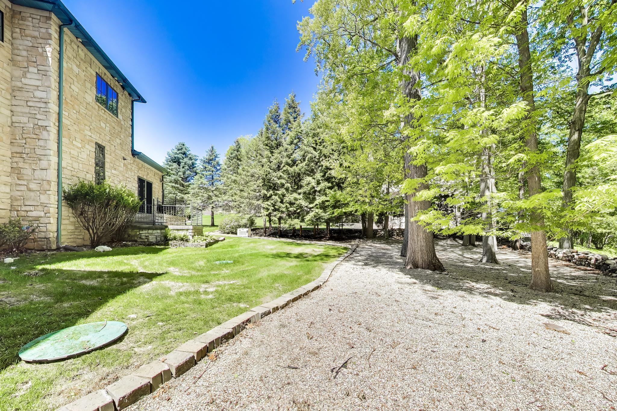 2287 Autumn Ridge Property Photo 66