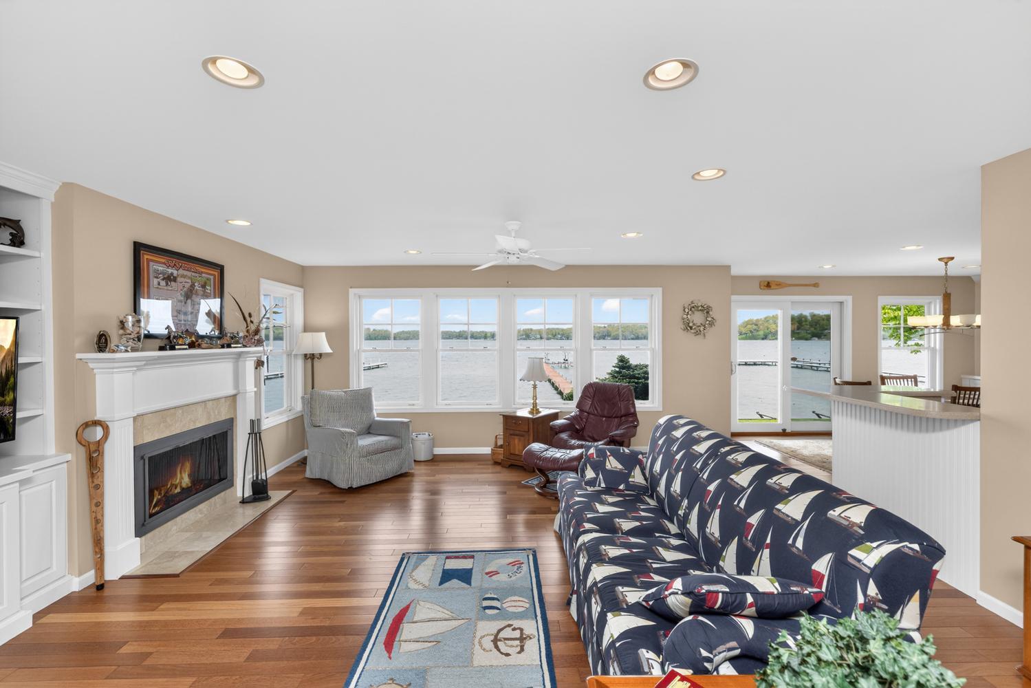 11094 Harbor Drive Property Photo 7