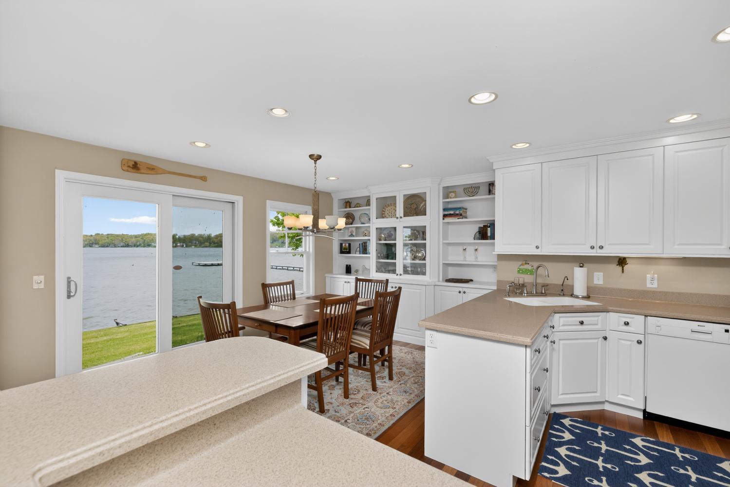 11094 Harbor Drive Property Photo 13