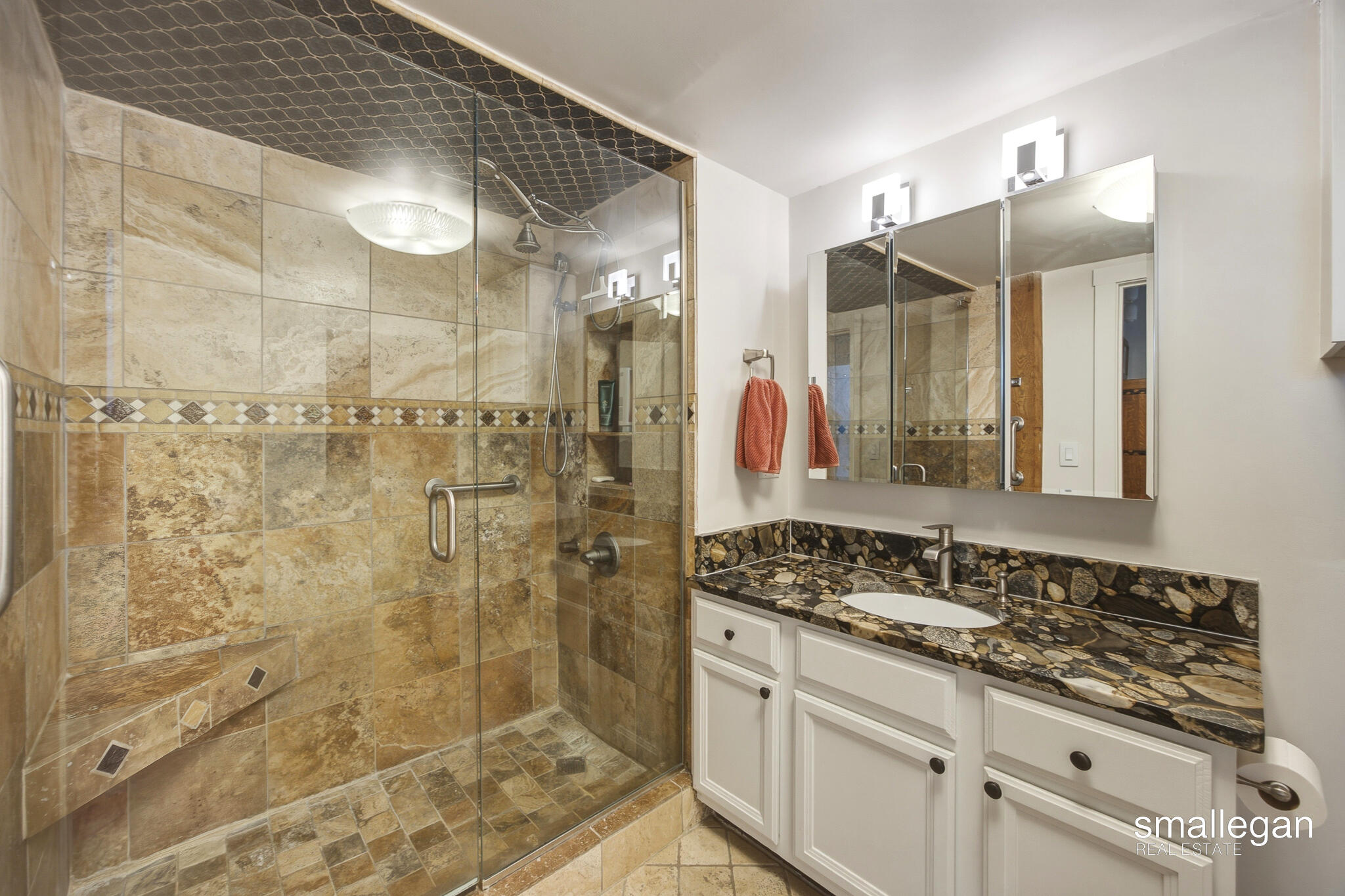 940 Monroe Avenue Nw 444 Property Photo 17