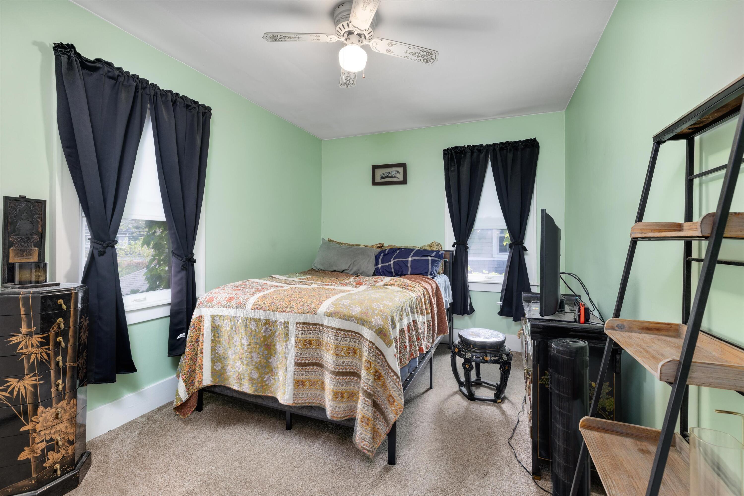 1023 Longfellow Avenue Property Photo 14