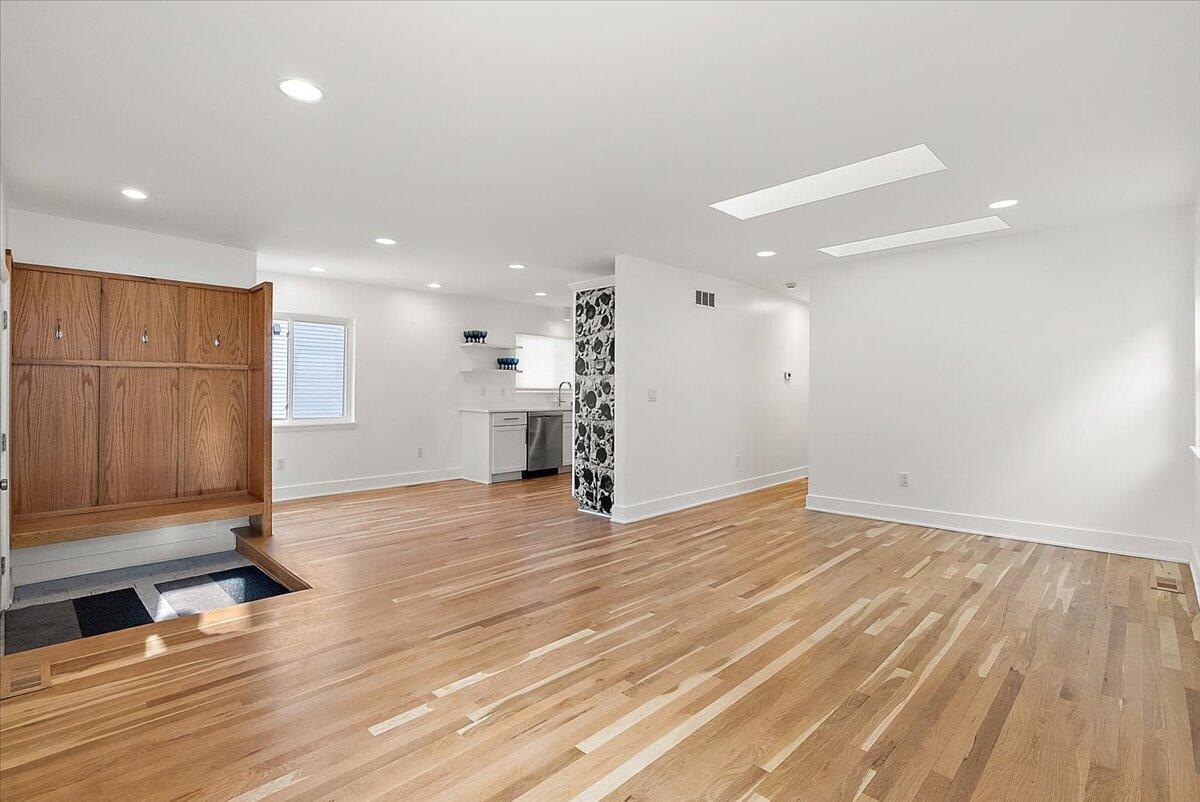 39 W Elza Avenue Property Photo 15