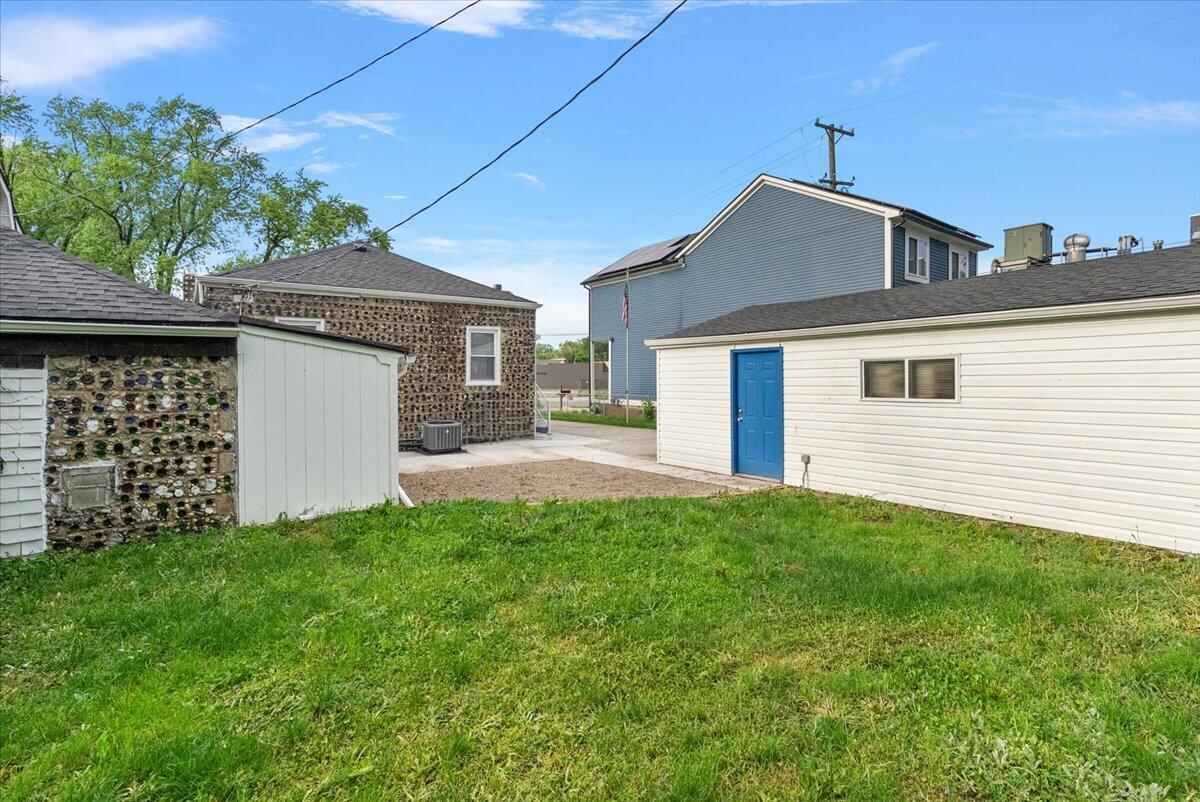 39 W Elza Avenue Property Photo 28