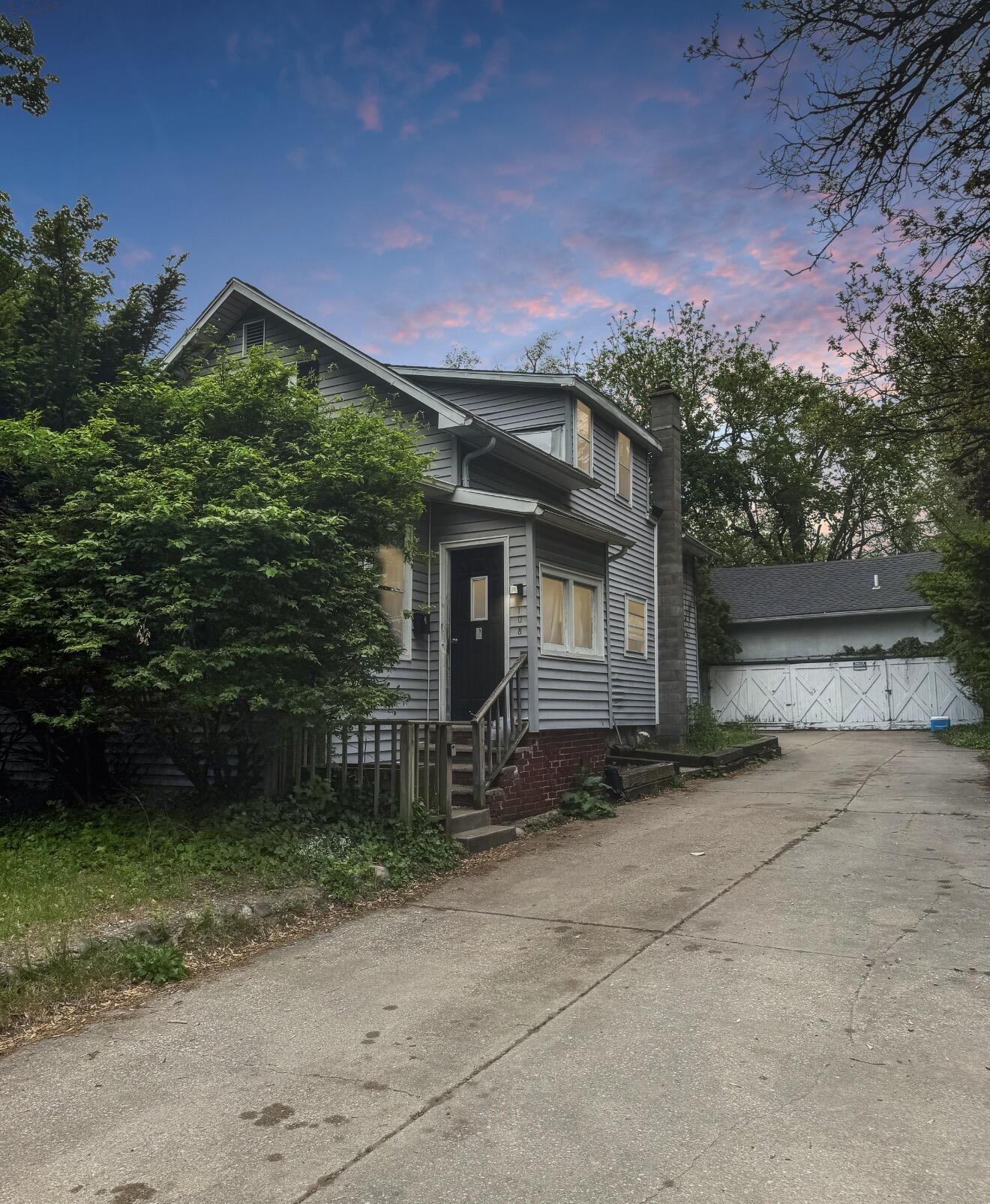 108 Hutchinson Street Property Photo 1