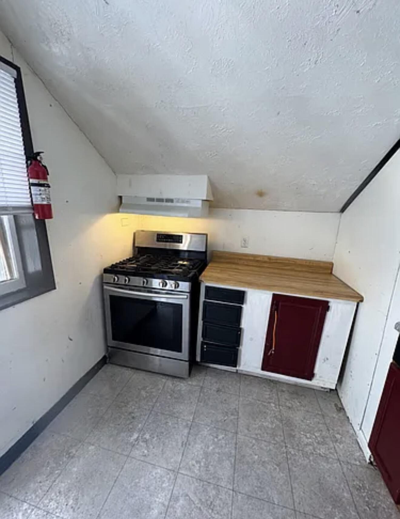 108 Hutchinson Street Property Photo 18