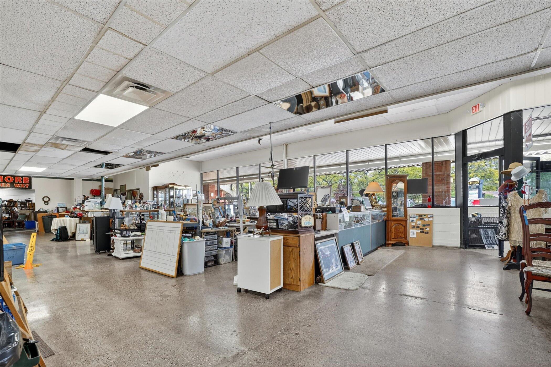 1631 W Sherman Boulevard Property Photo 25