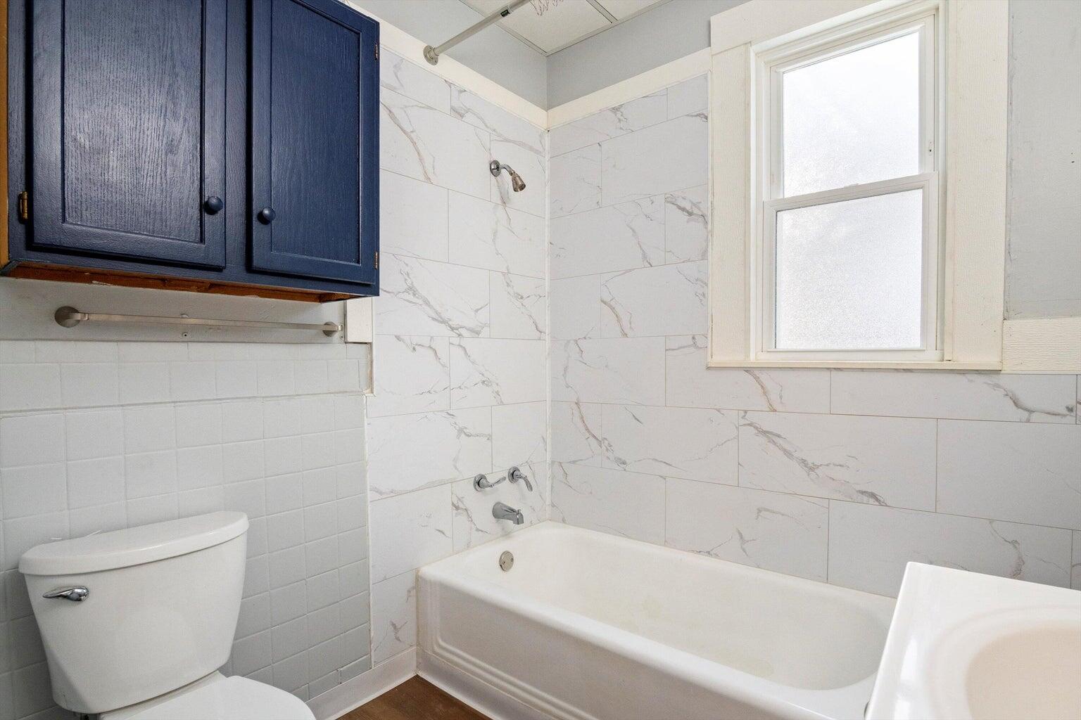 701 Washtenaw Avenue 1 Property Photo 8