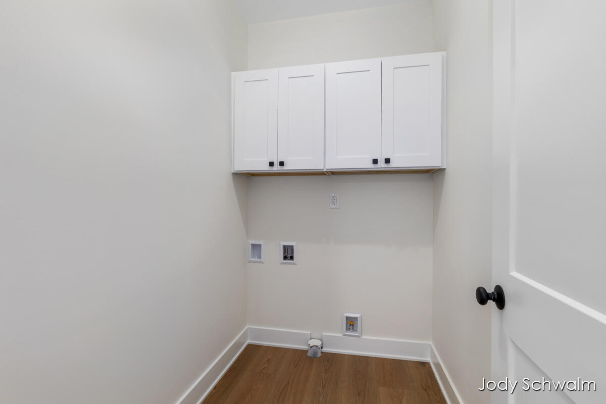 748 Noble Drive Property Photo 19