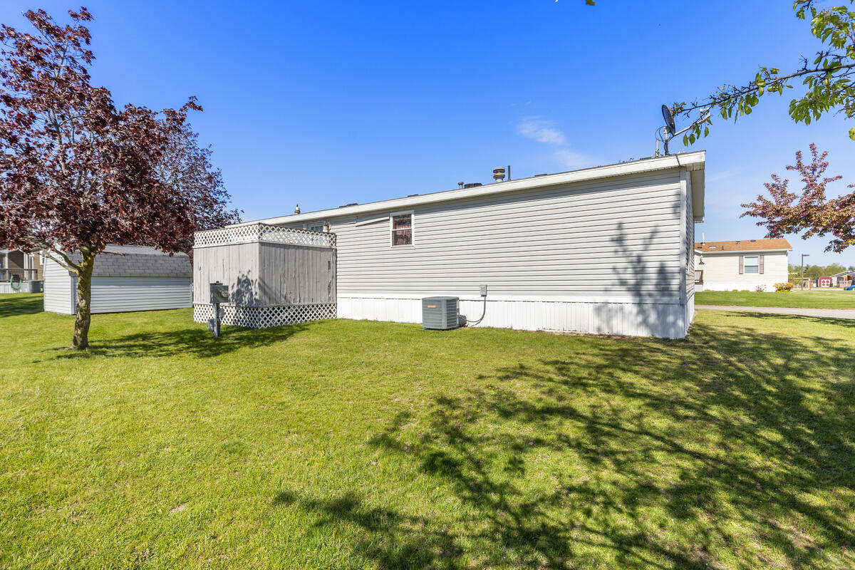 13735 Shamrock Lane Property Photo 18