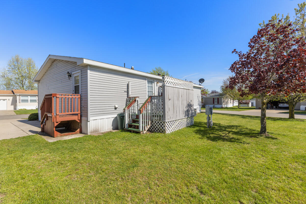 13735 Shamrock Lane Property Photo 19
