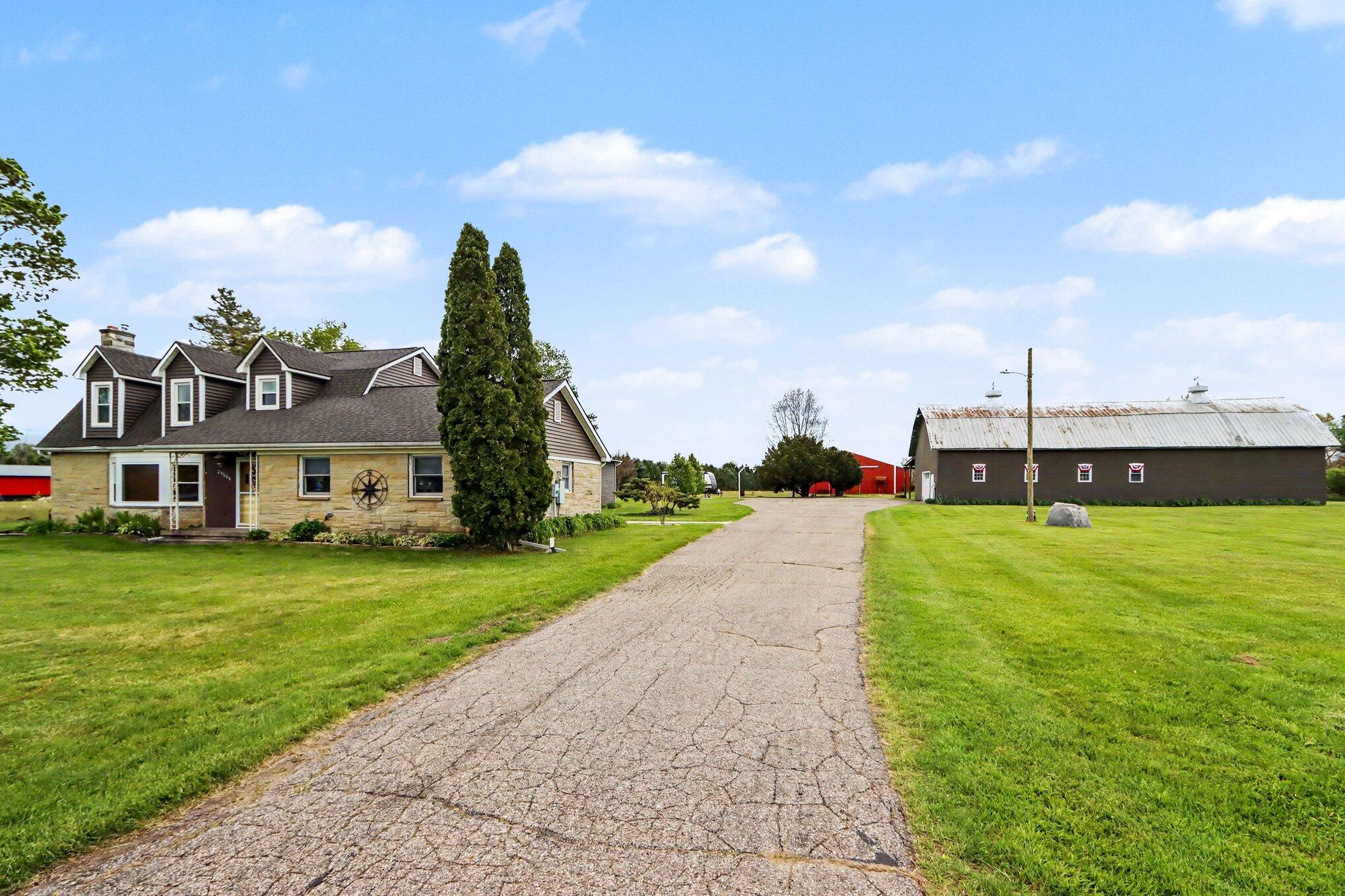 29561 E Red Arrow Highway Property Photo 45