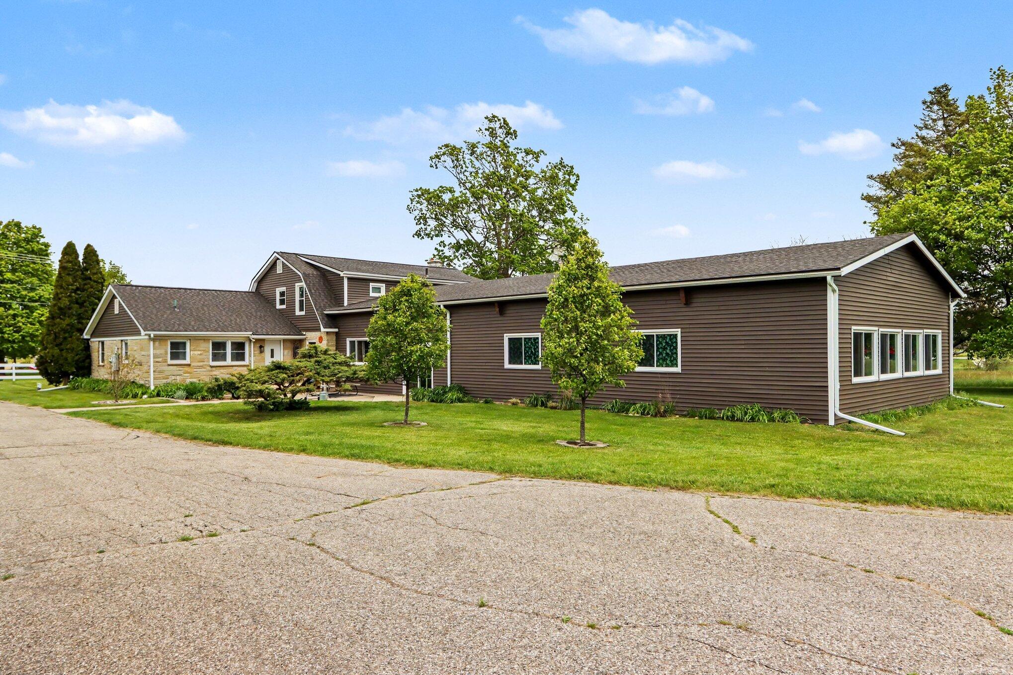 29561 E Red Arrow Highway Property Photo 47