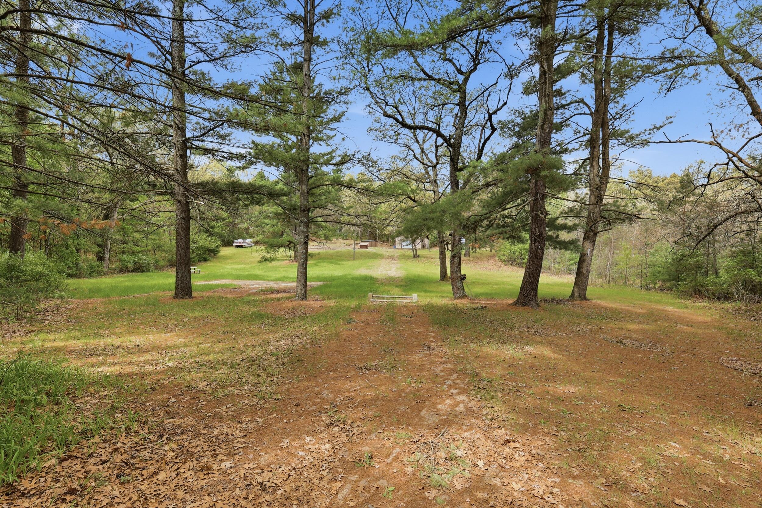 4143 S Pine Avenue Property Photo 1