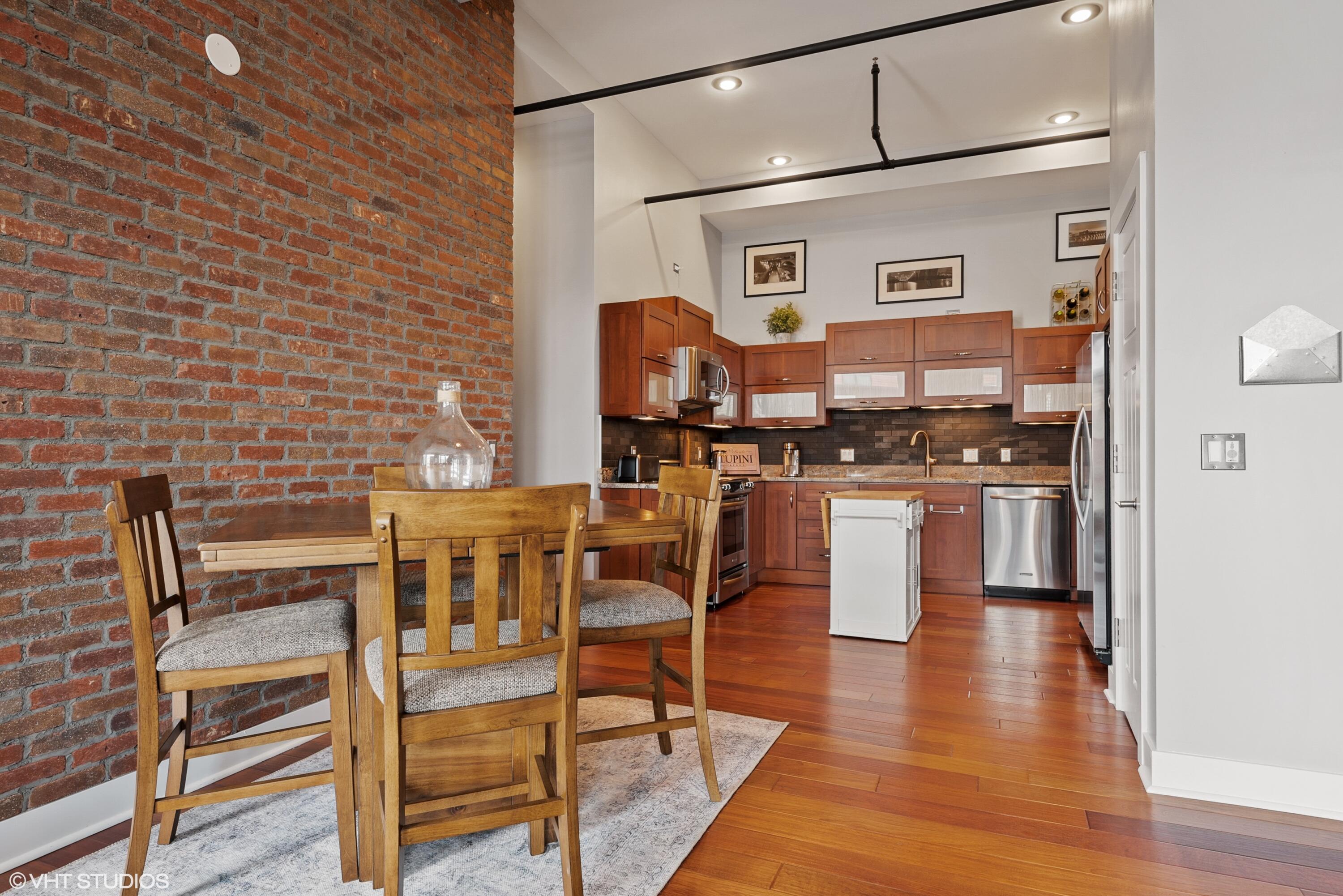 403 State Street 3 Property Photo 14