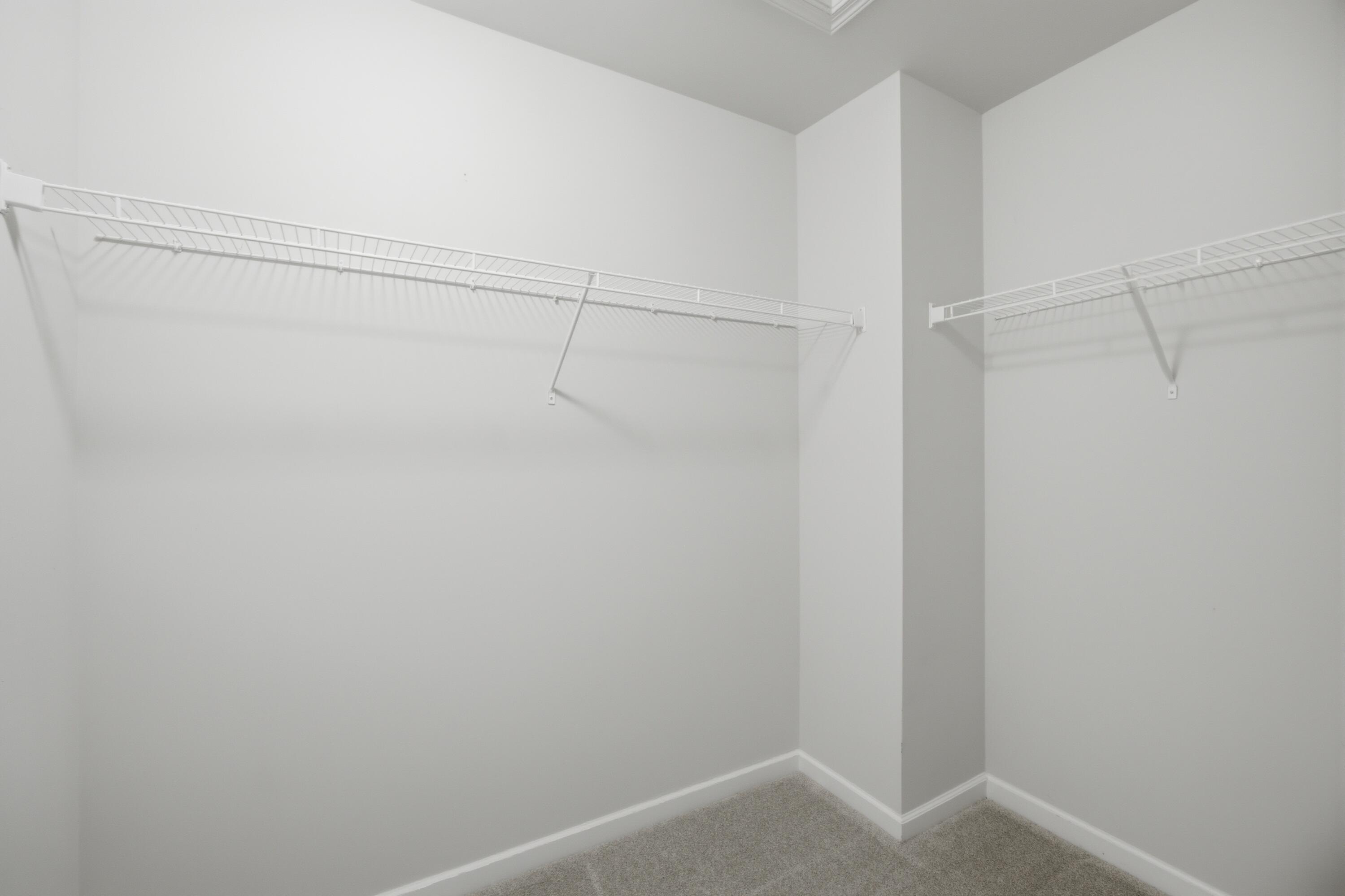 2780 Ashcombe Drive Property Photo 27