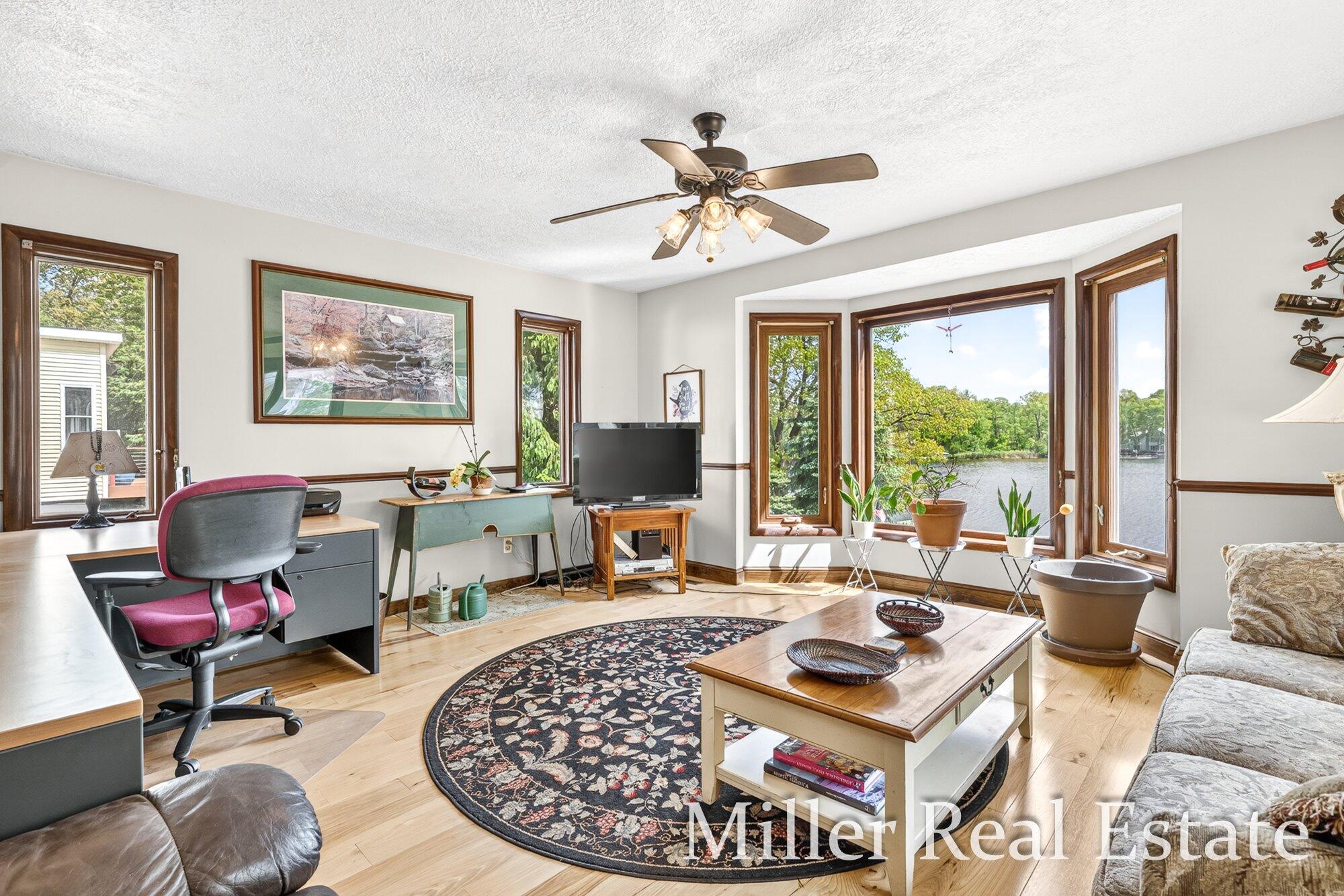 1589 Pleasant View Drive Property Photo 16