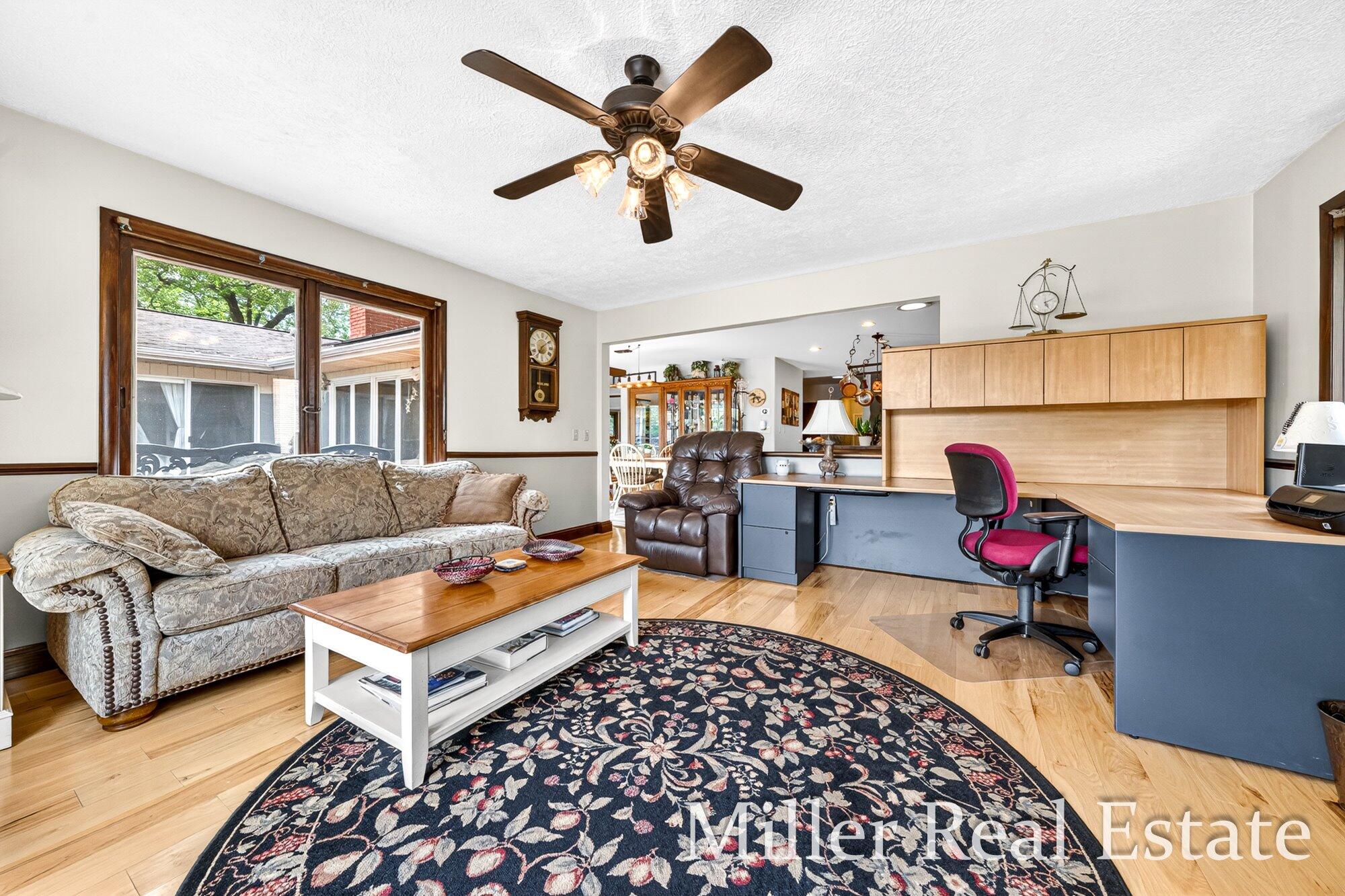 1589 Pleasant View Drive Property Photo 17
