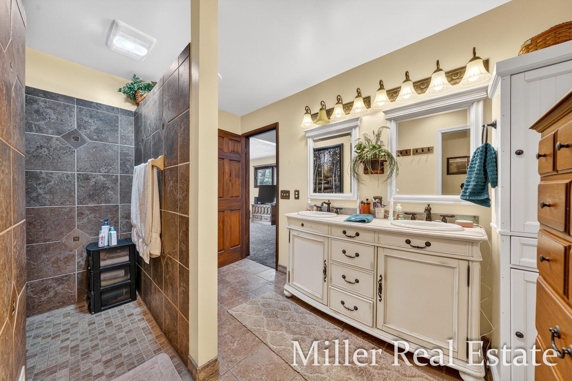 1589 Pleasant View Drive Property Photo 30