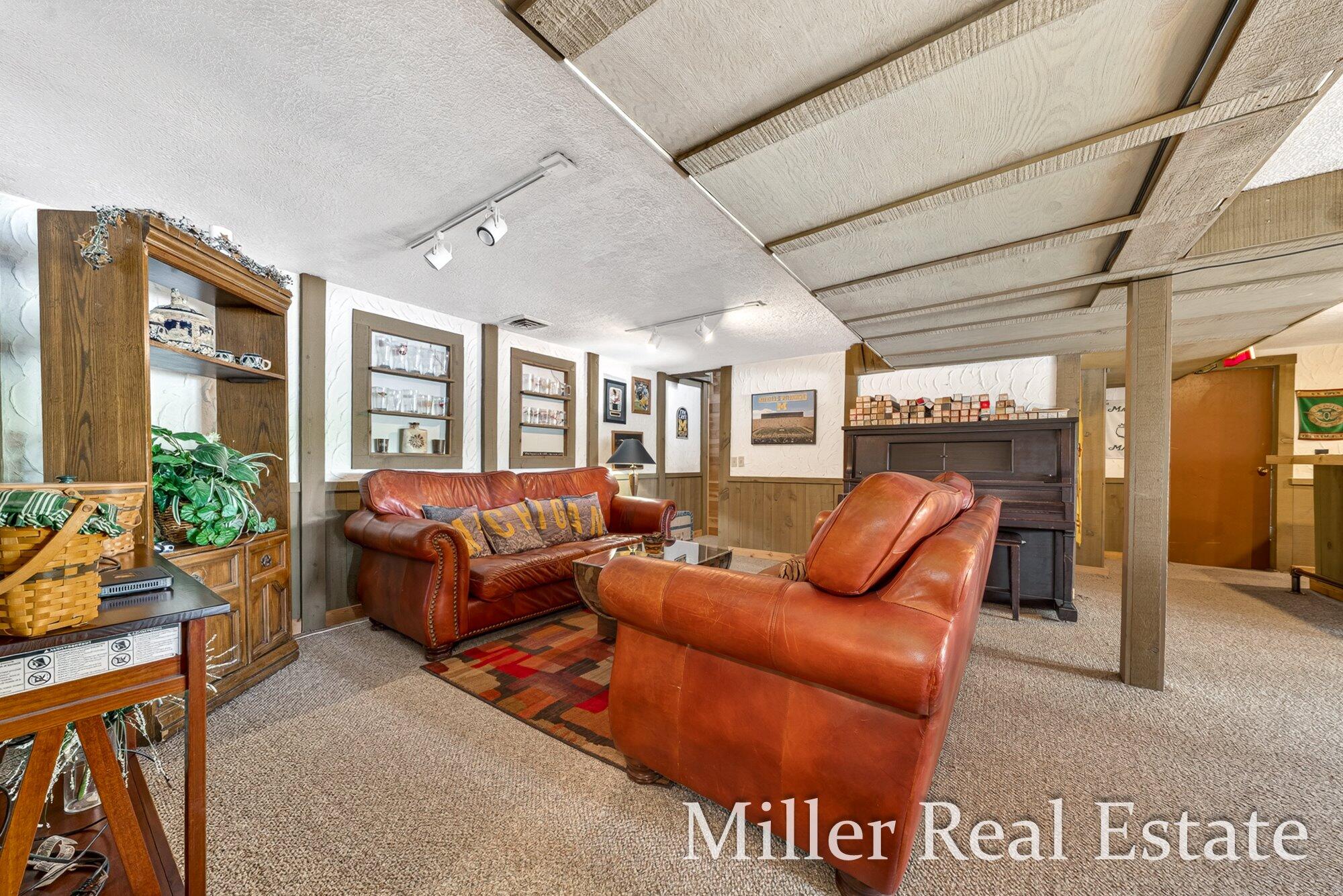 1589 Pleasant View Drive Property Photo 38
