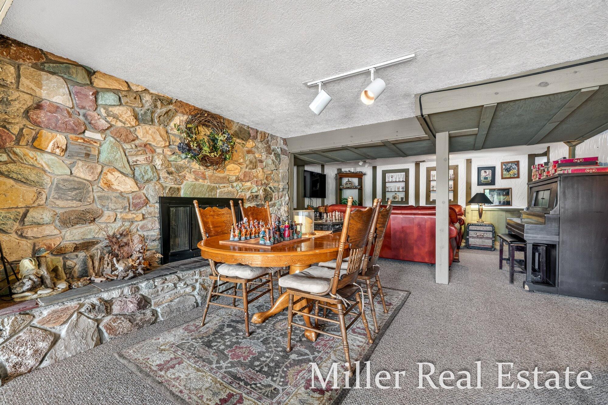 1589 Pleasant View Drive Property Photo 42