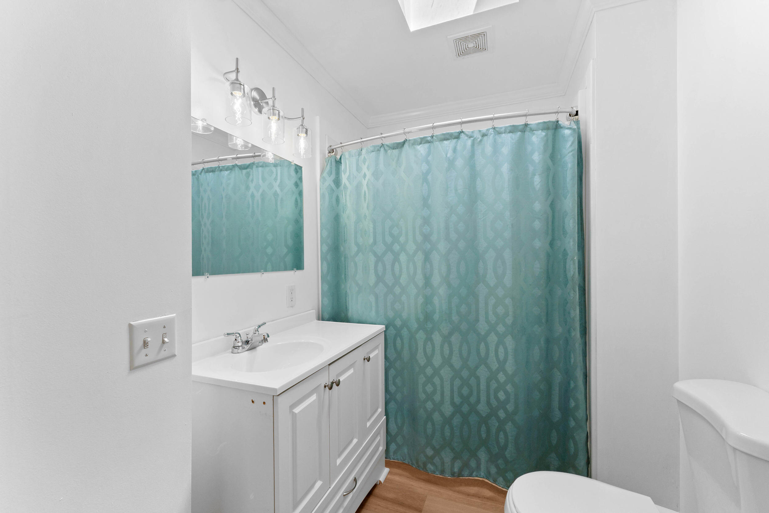 4330 Dawn Drive Property Photo 9
