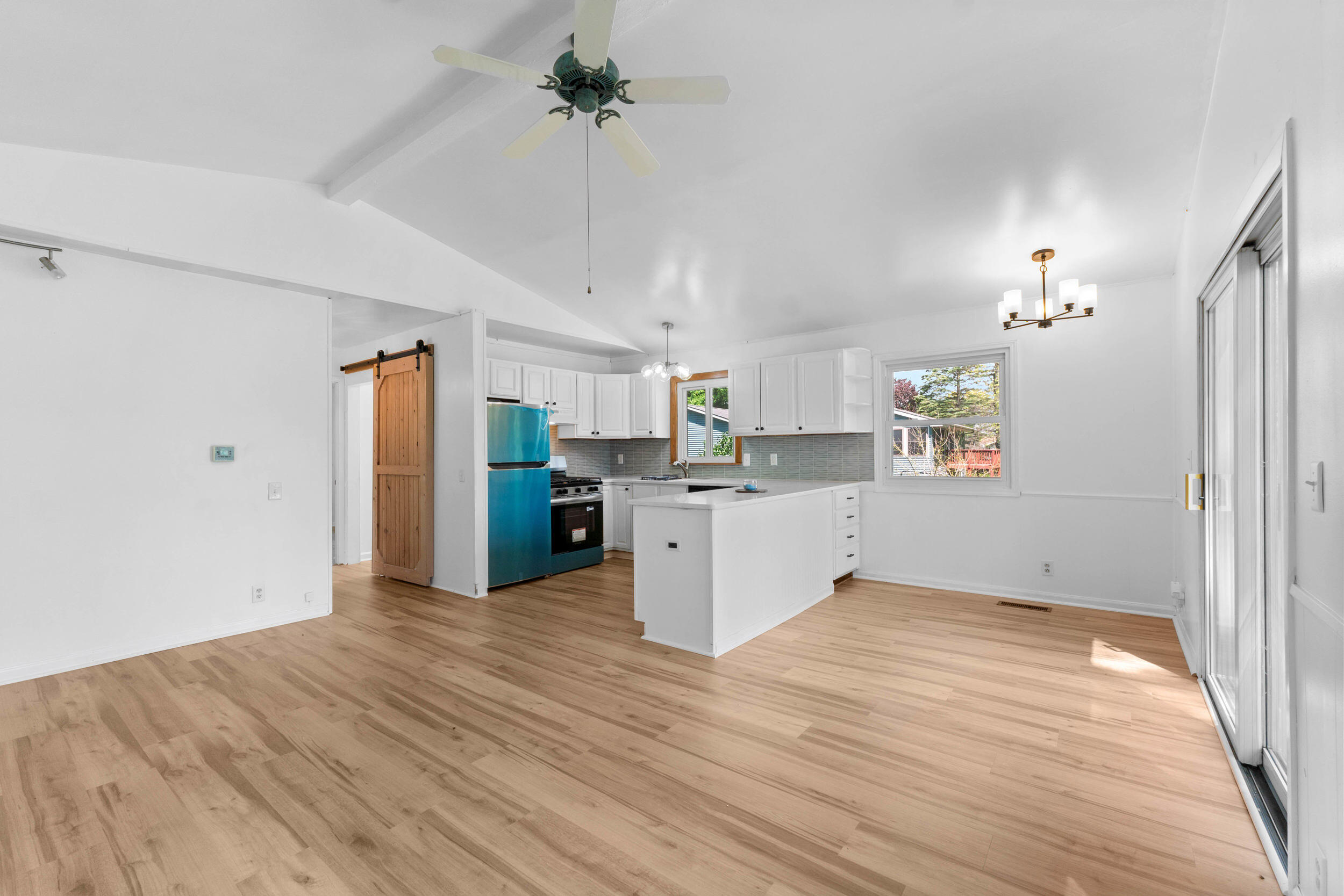 4330 Dawn Drive Property Photo 14