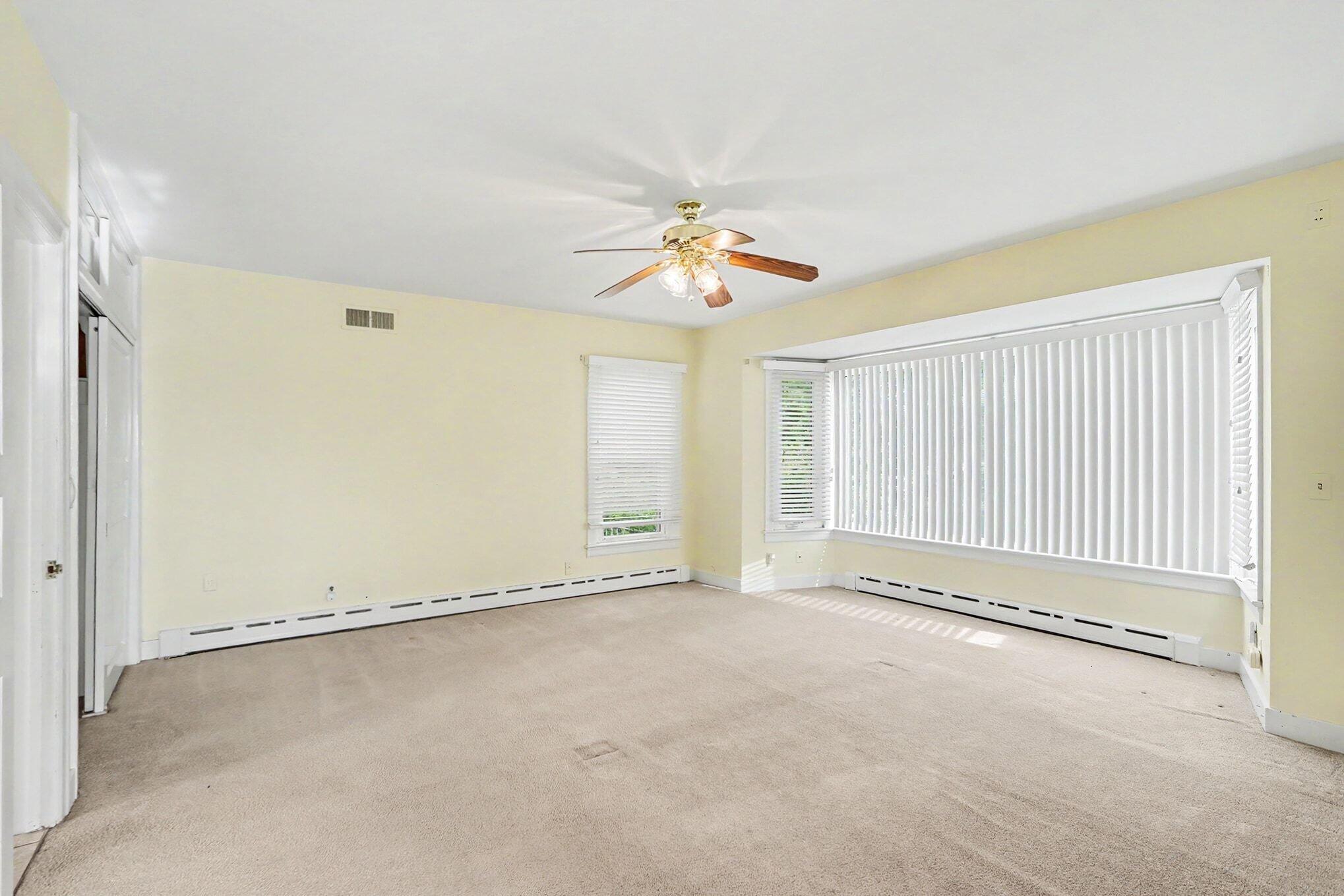 140 Meadowwood Court Property Photo 21
