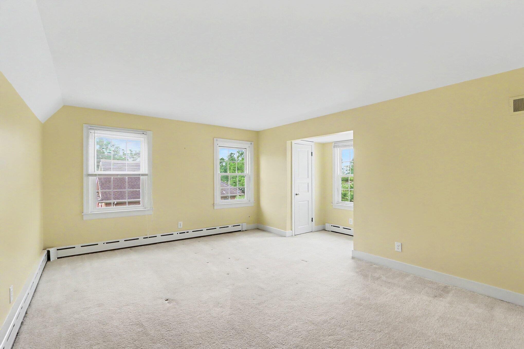 140 Meadowwood Court Property Photo 22