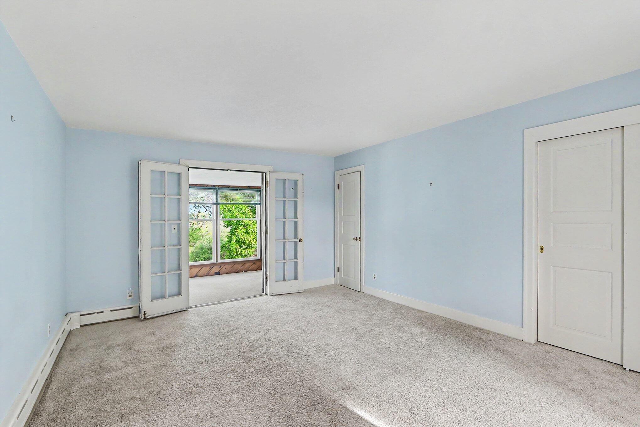 140 Meadowwood Court Property Photo 24