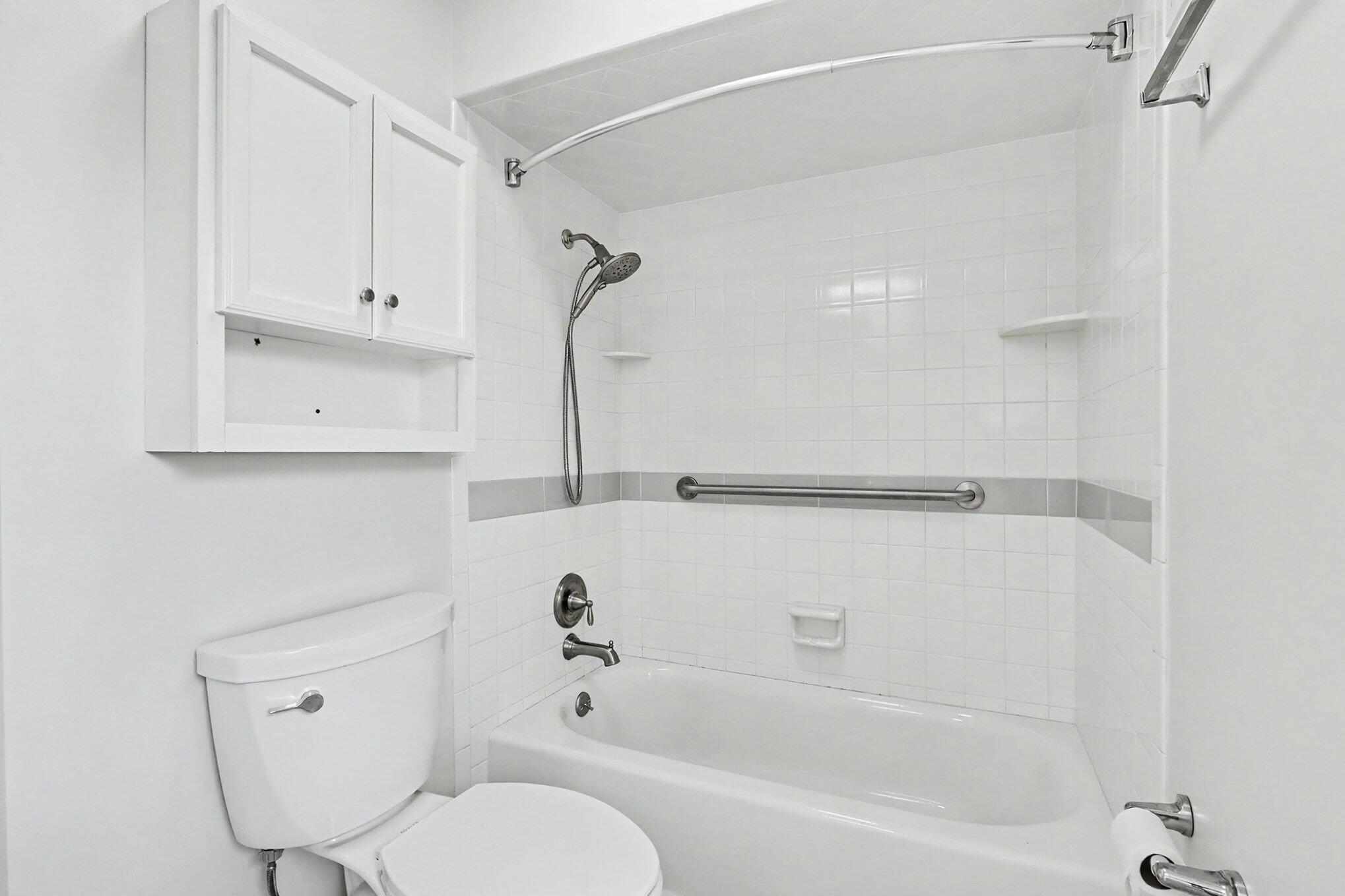 140 Meadowwood Court Property Photo 35