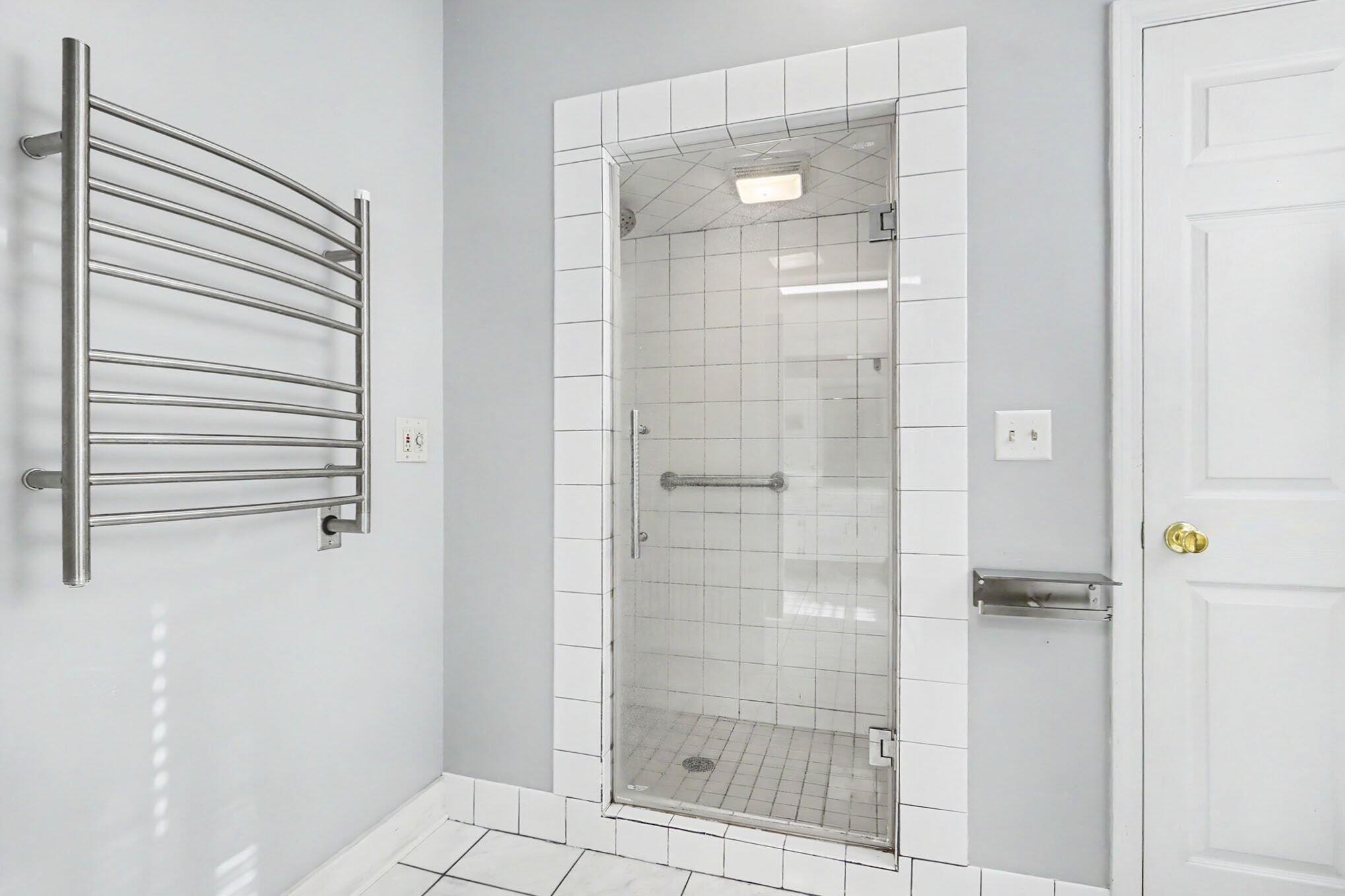 140 Meadowwood Court Property Photo 36