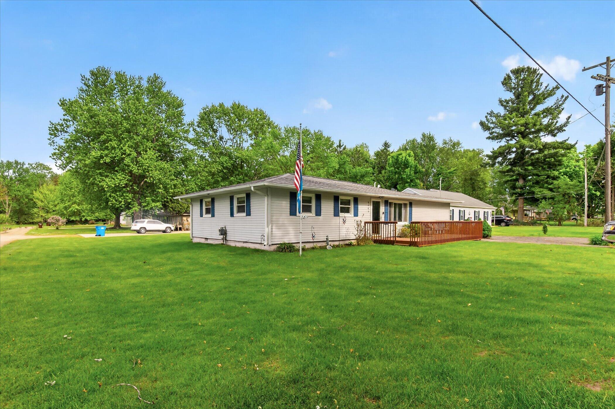 9489 Hyde Road Property Photo 2