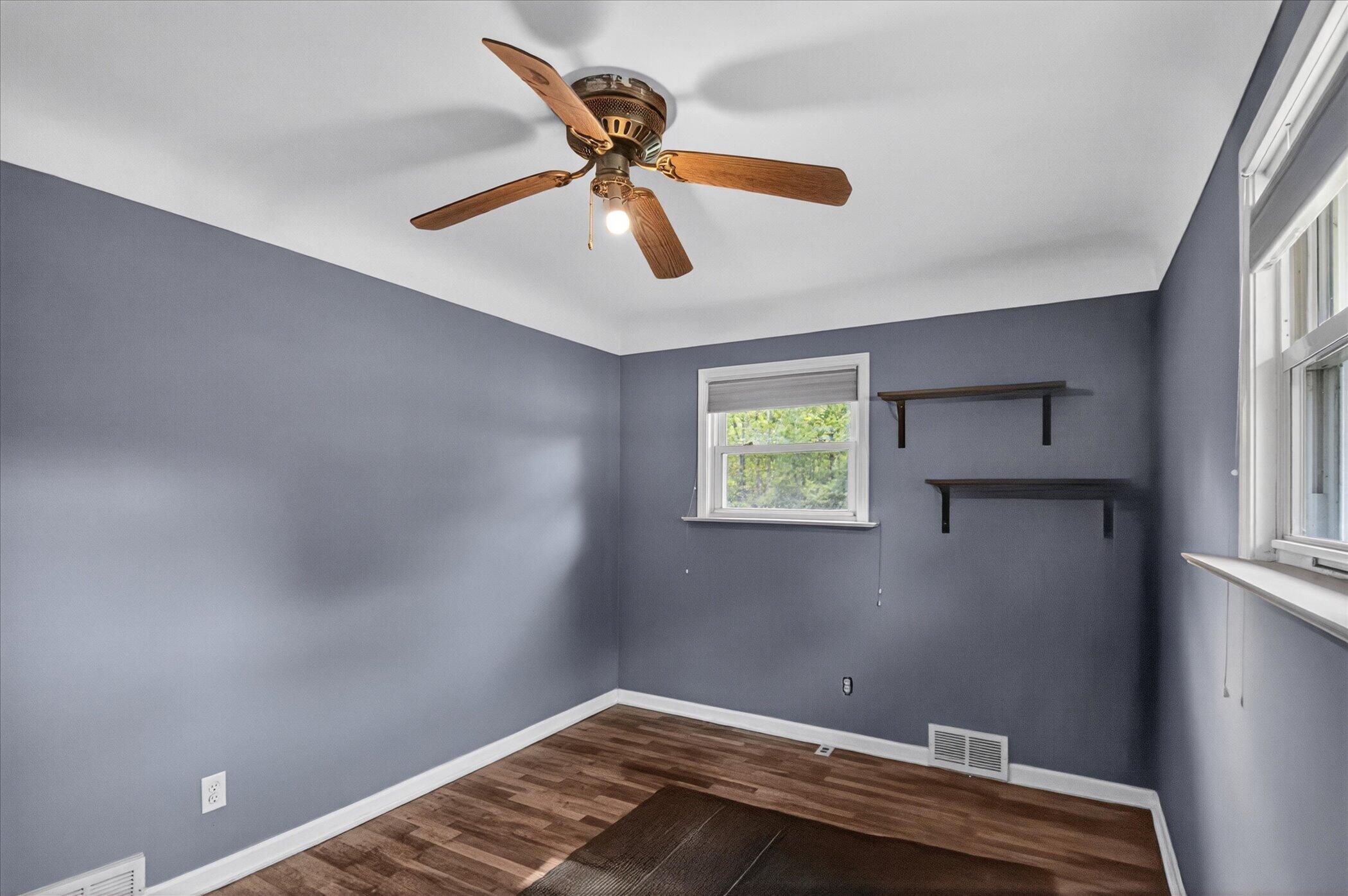 9489 Hyde Road Property Photo 32