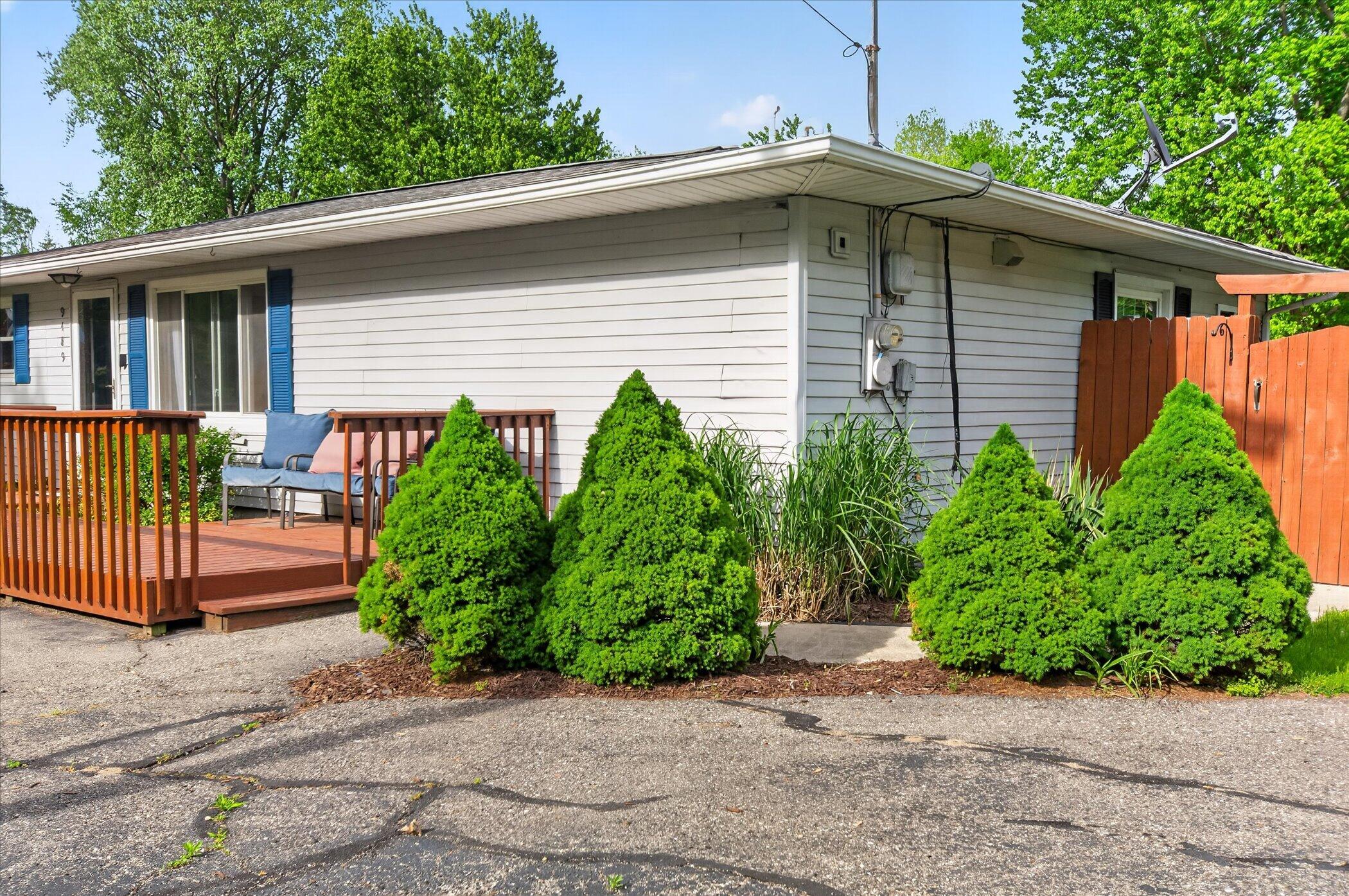 9489 Hyde Road Property Photo 36