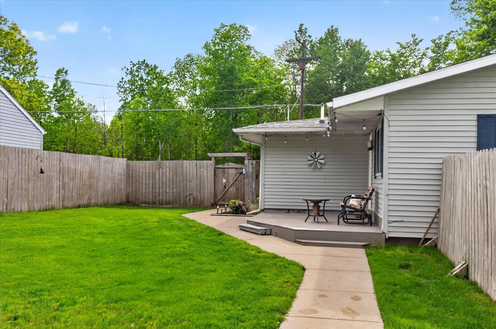 9489 Hyde Road Property Photo 41