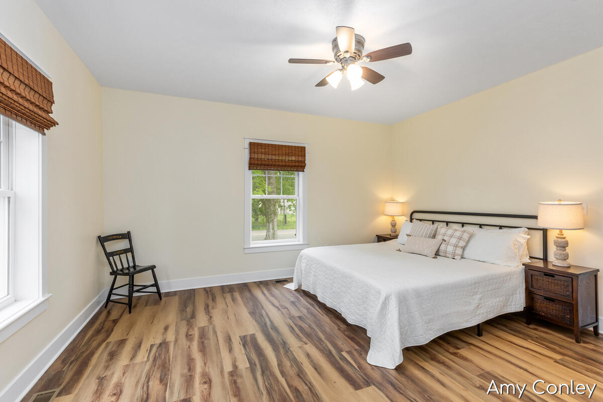 757 120th Avenue Property Photo 15