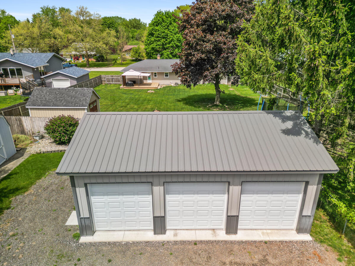 607 Apache Drive Property Photo 4