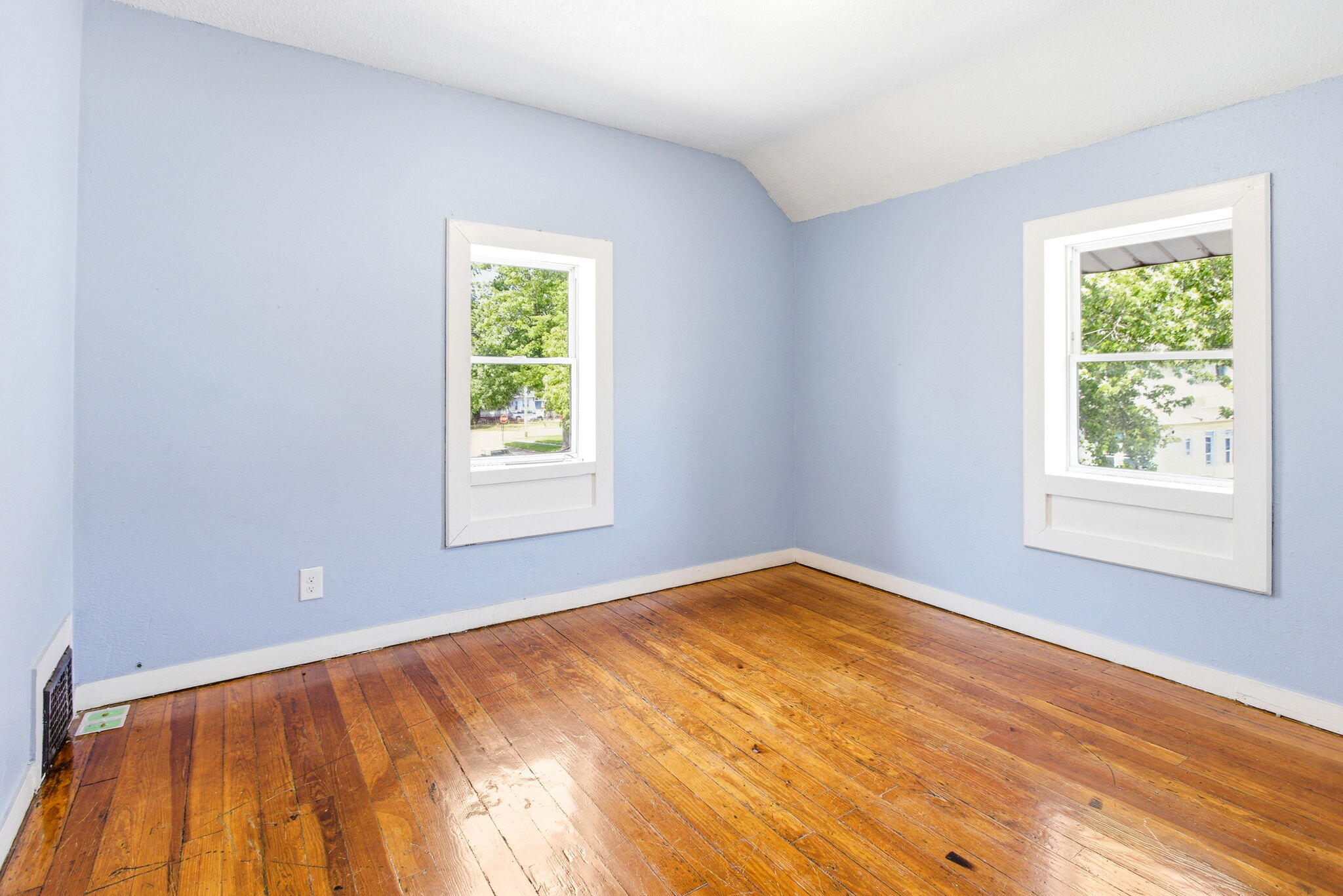 786 Buss Avenue Property Photo 21