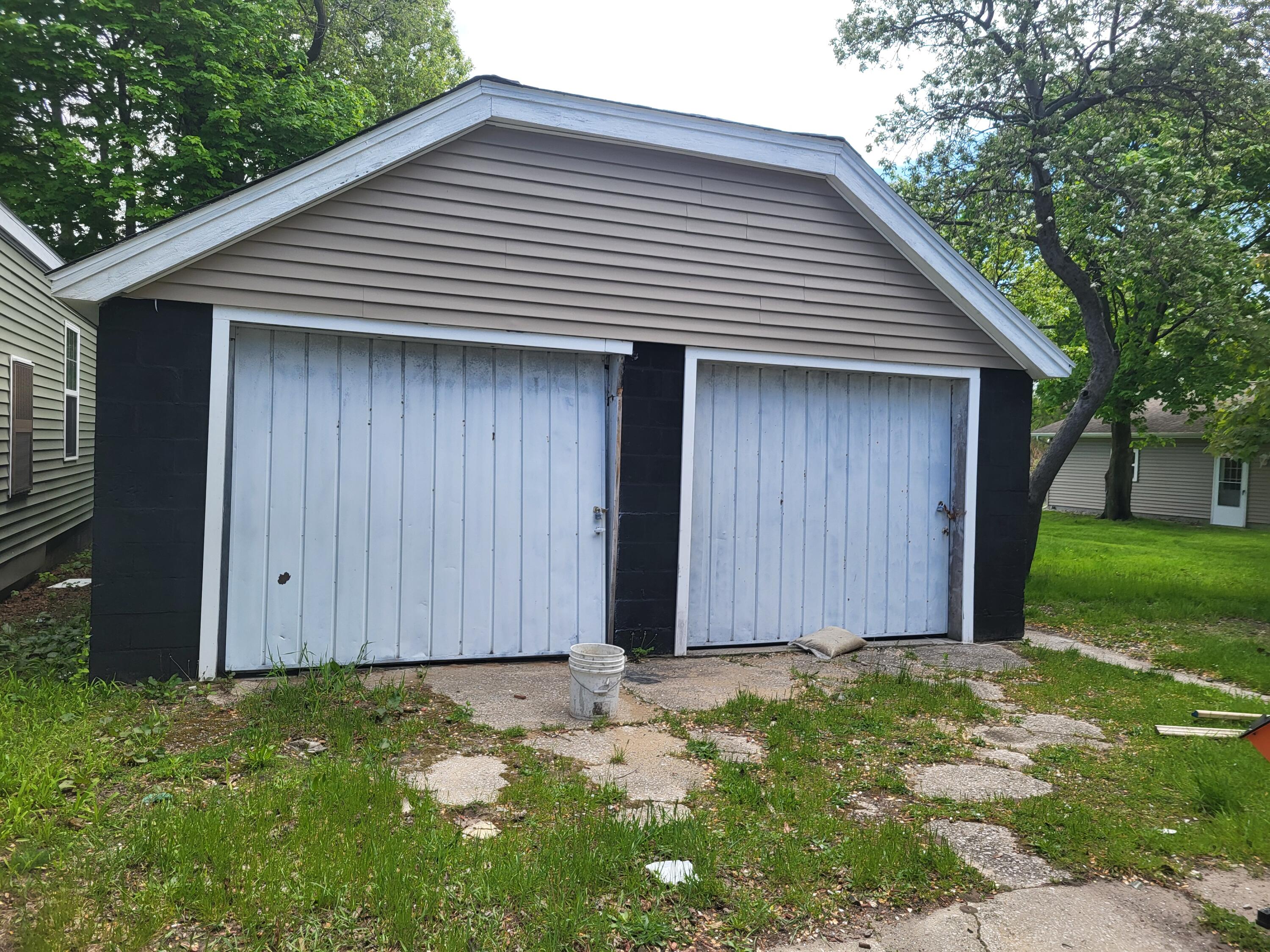 805 High Street Property Photo 2