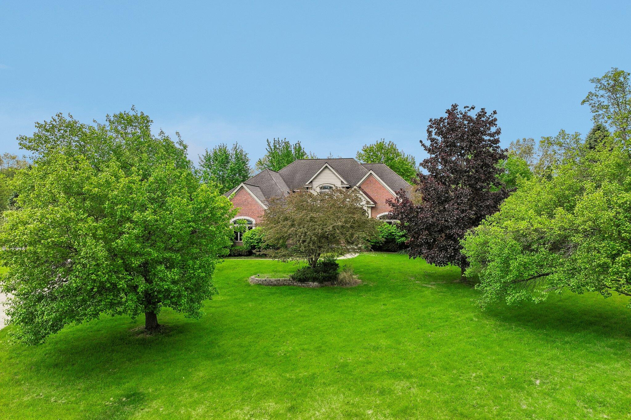 1819 Brookview Drive