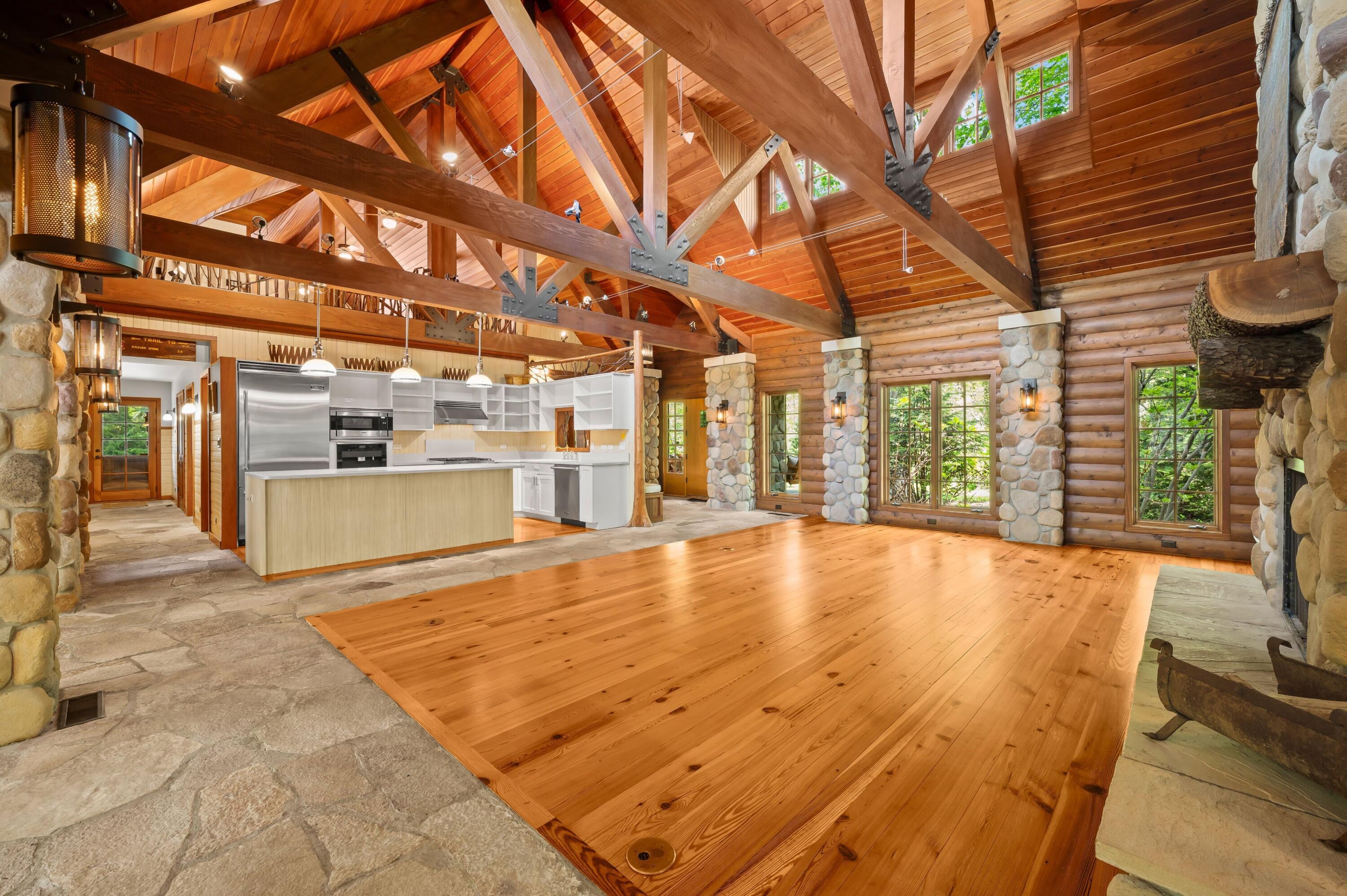 14657 Lakeshore Road Property Photo 16