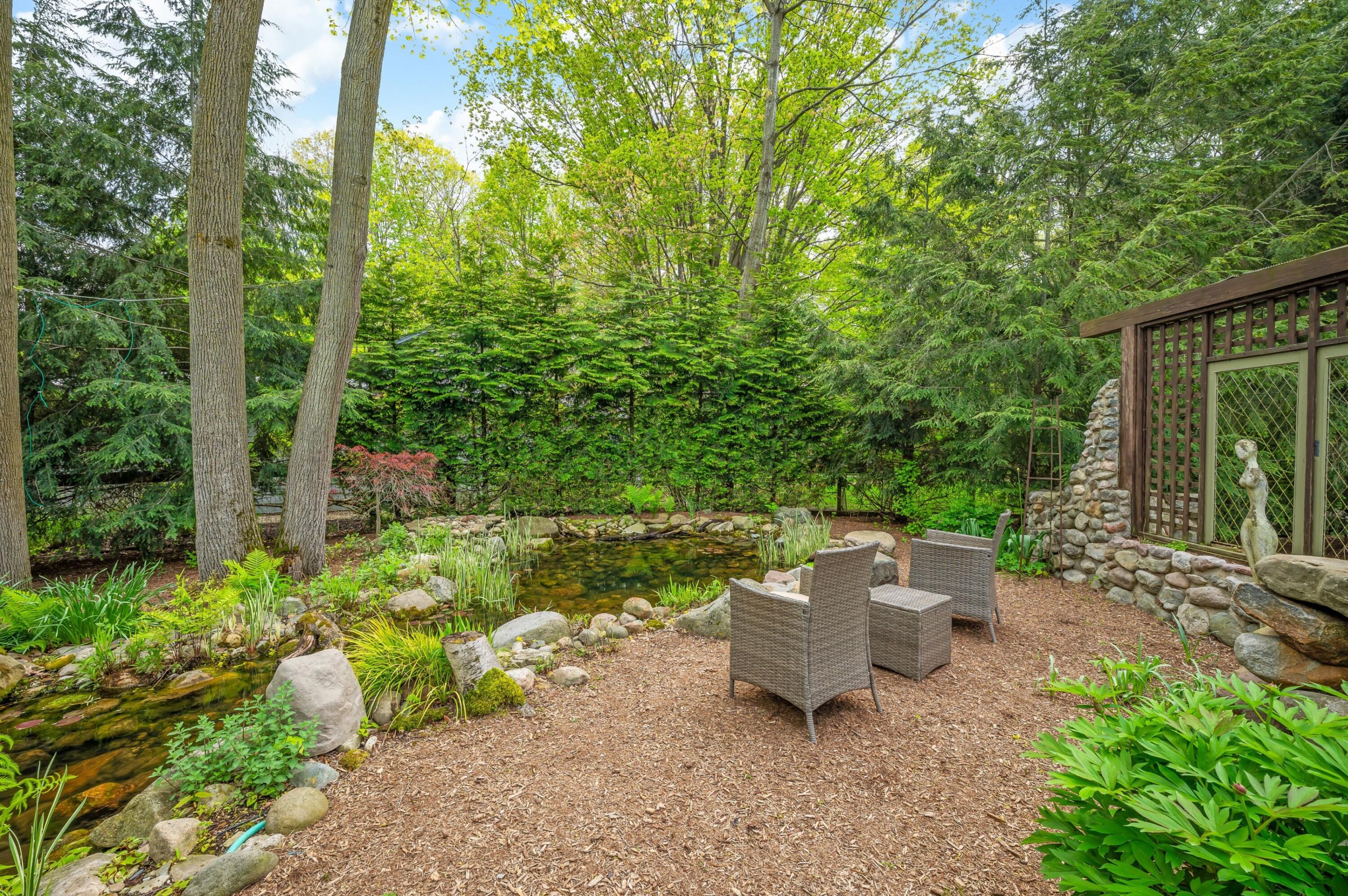 14657 Lakeshore Road Property Photo 53