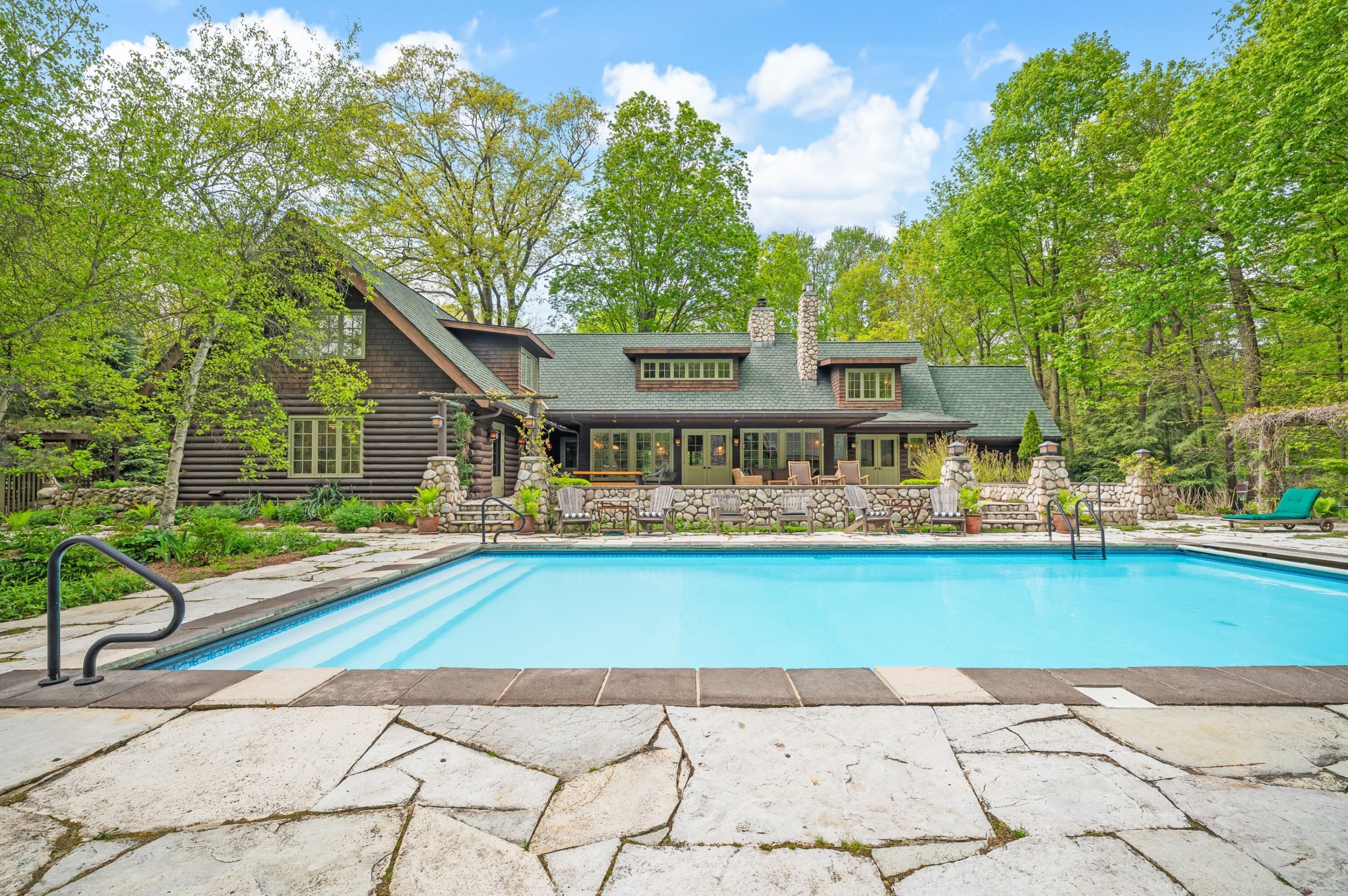 14657 Lakeshore Road Property Photo 63