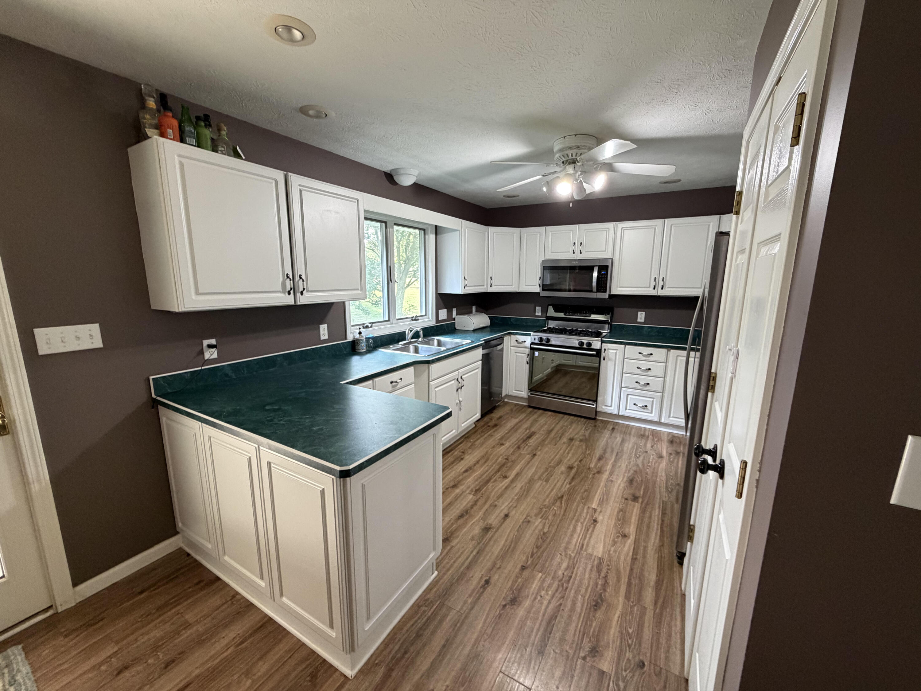 22401 Happy Drive Property Photo 19