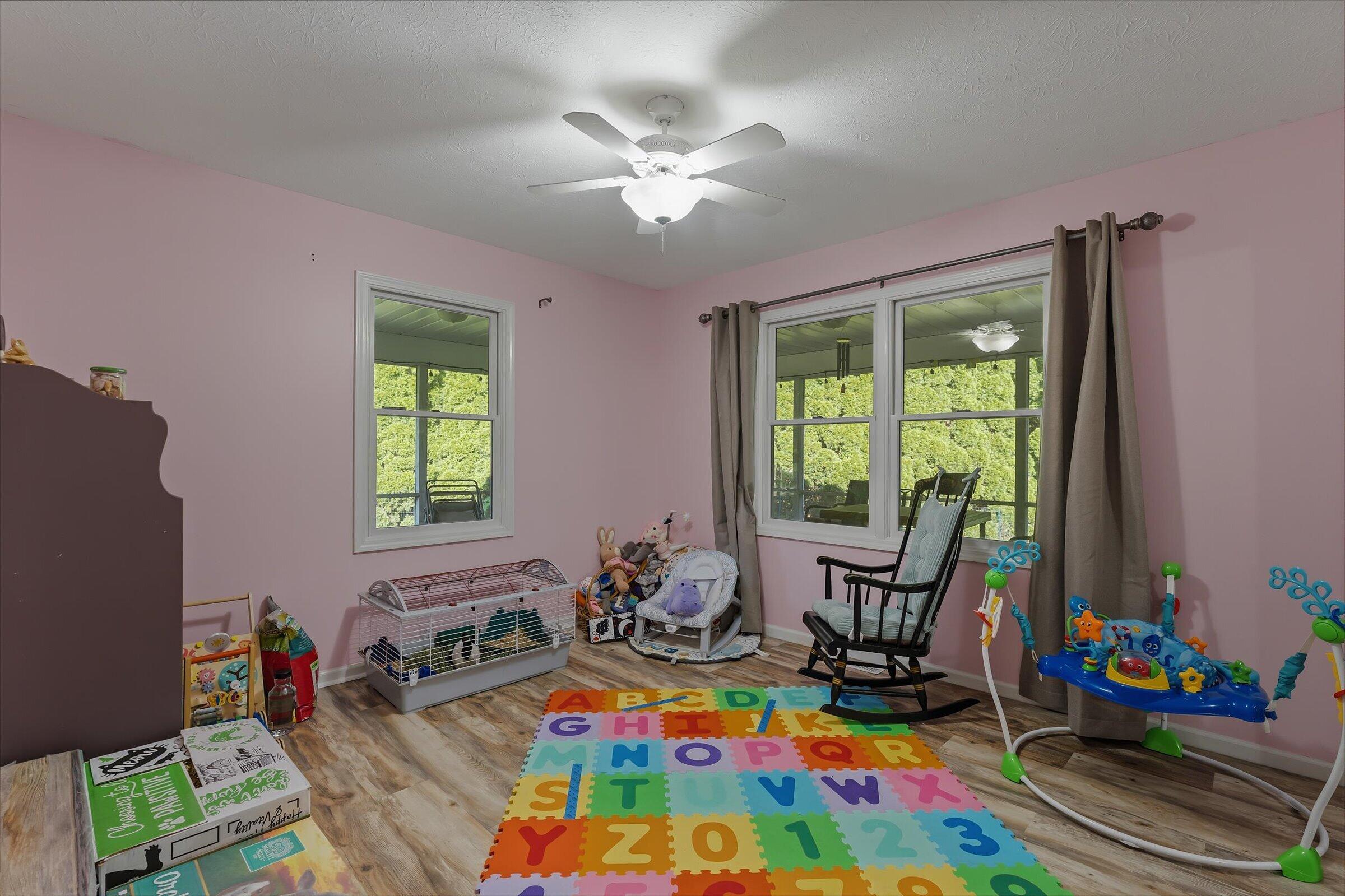 22401 Happy Drive Property Photo 27