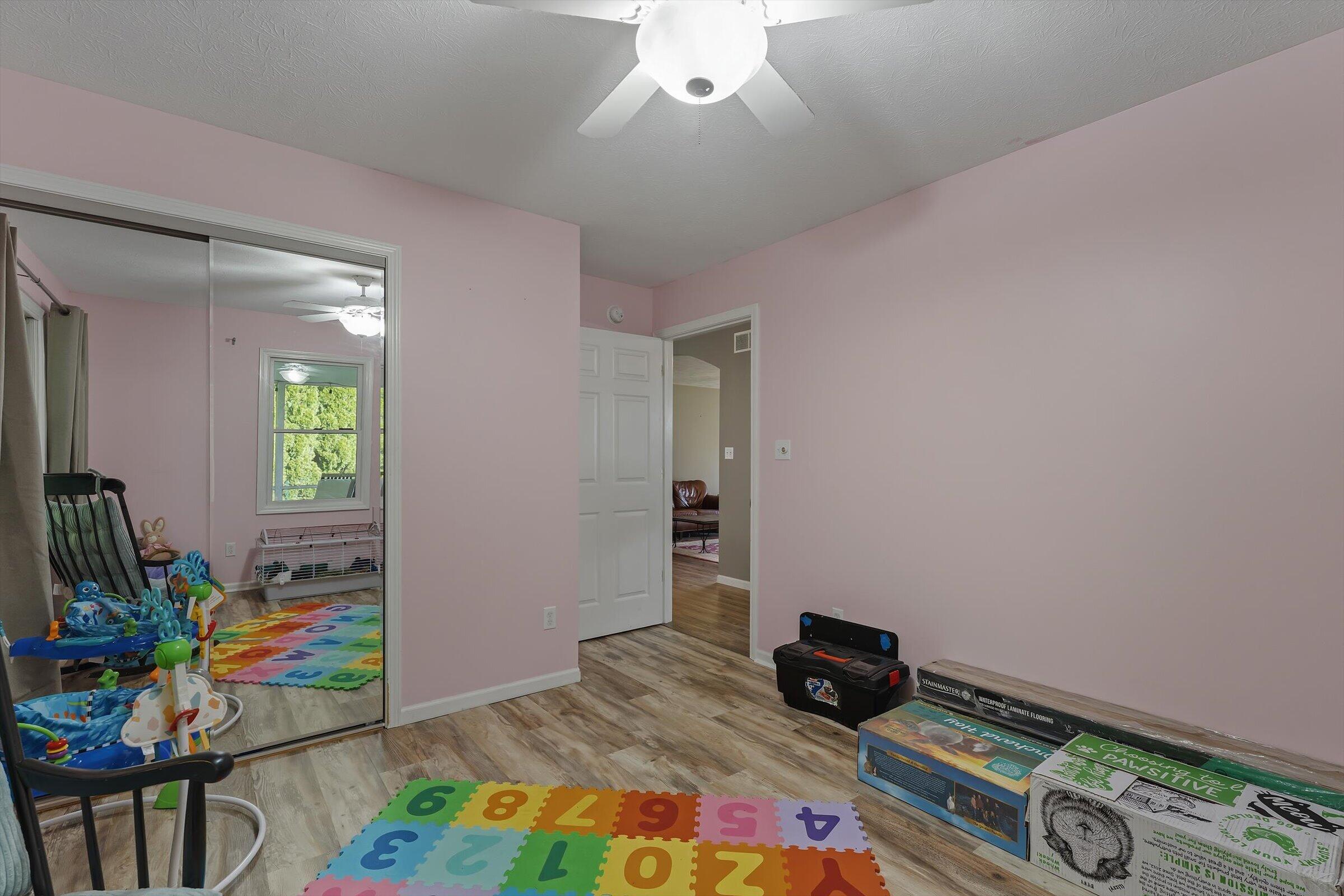 22401 Happy Drive Property Photo 28